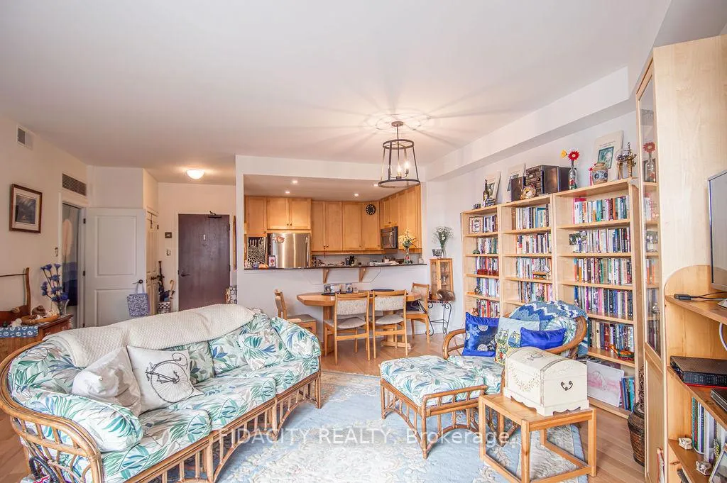 Photo 6 of Unit 503, 320 Mcleod Street, Ottawa, Ottawa Centre — HOMEH