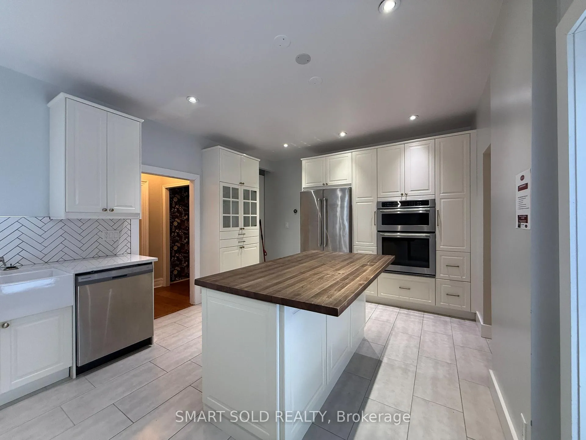 Photo 5 of 555 Markham Street, Toronto, Palmerston-Little Italy — HOMEH