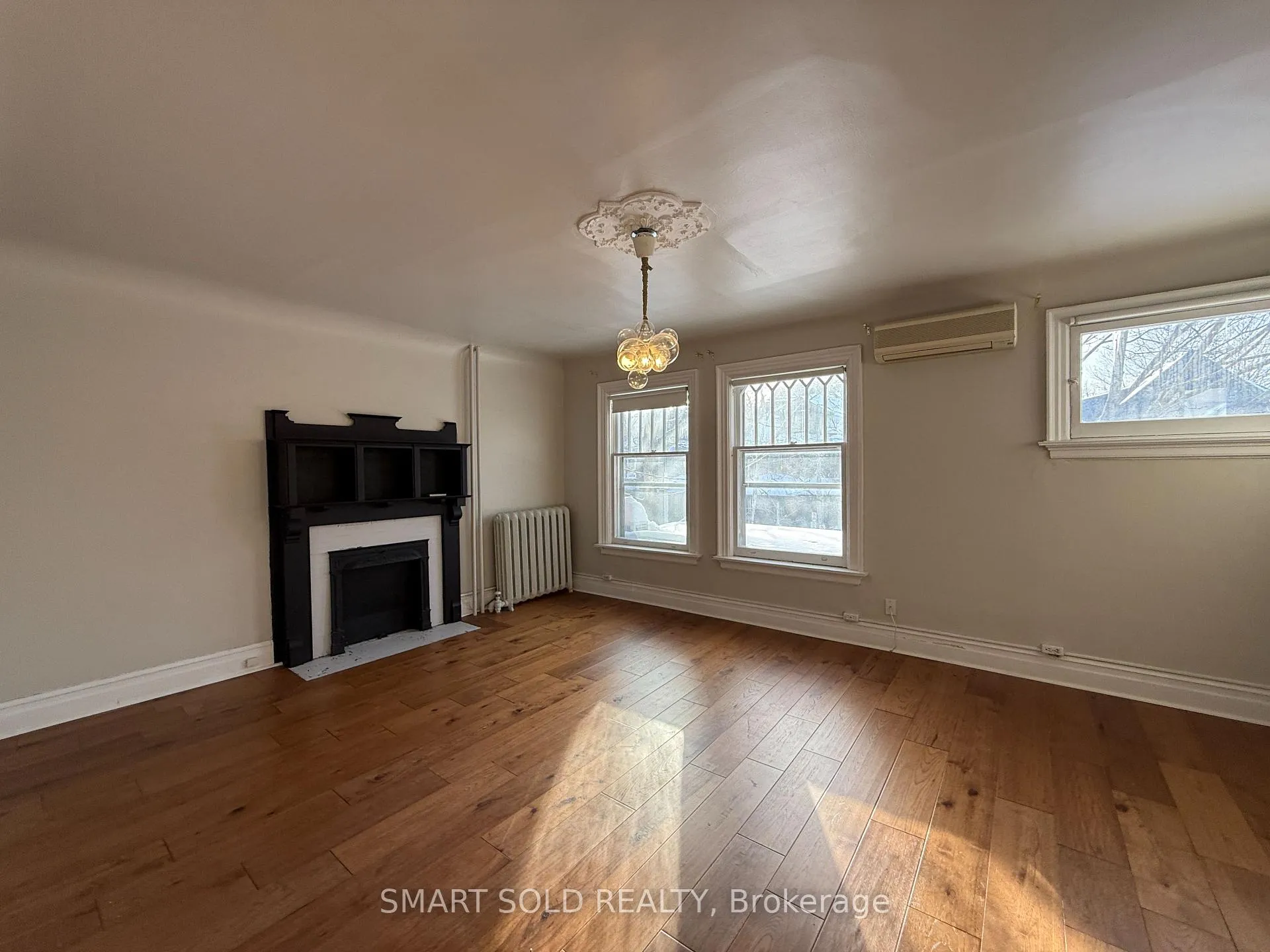 Photo 11 of 555 Markham Street, Toronto, Palmerston-Little Italy — HOMEH