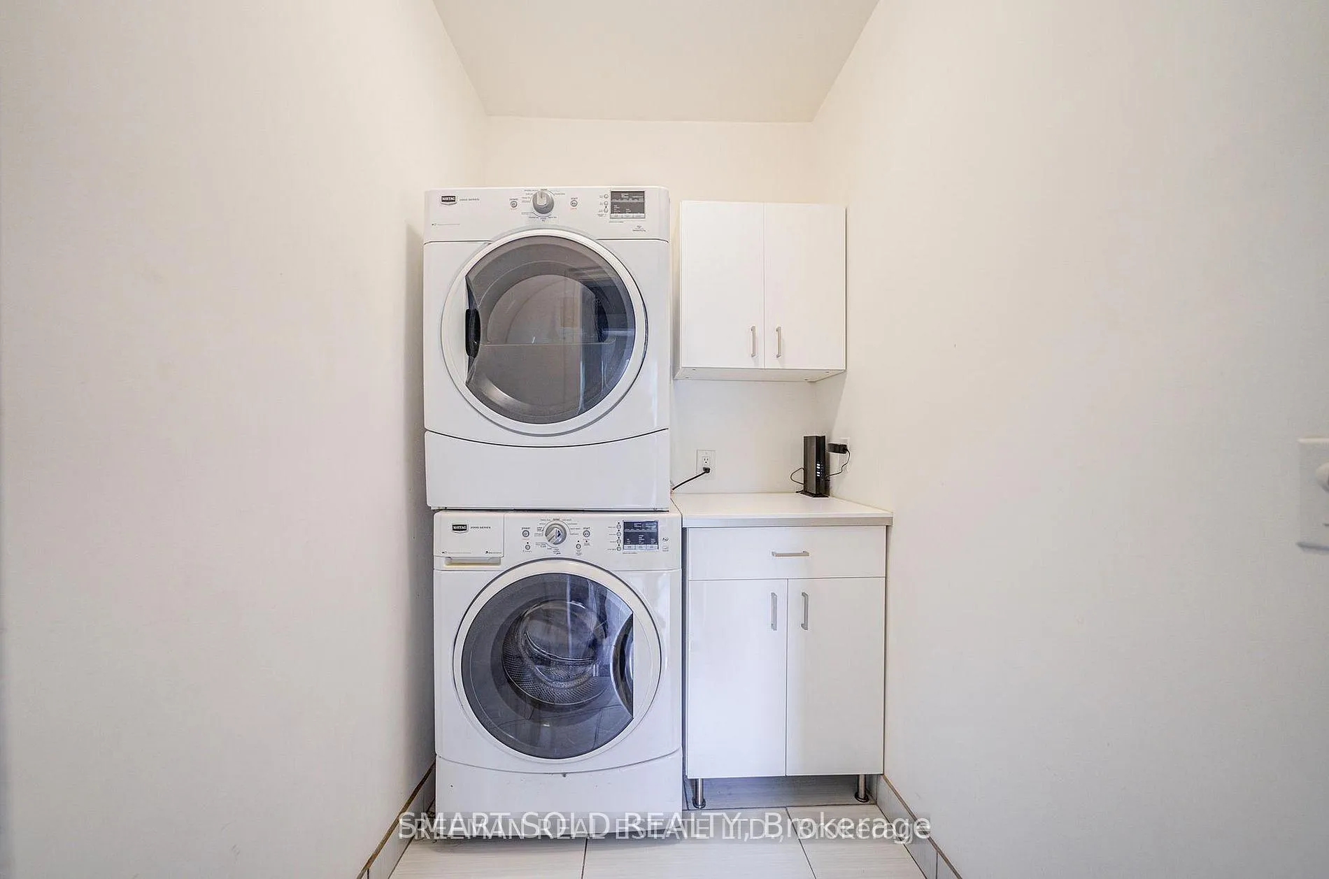 Photo 19 of 555 Markham Street, Toronto, Palmerston-Little Italy — HOMEH