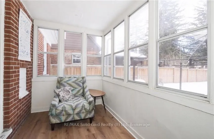 Photo 21 of 44 Garden Avenue, Kitchener — HOMEH