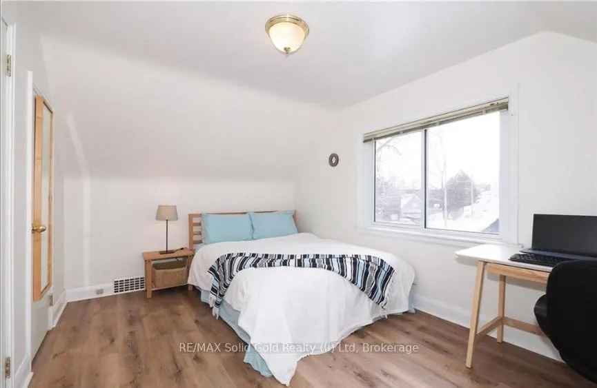 Photo 27 of 44 Garden Avenue, Kitchener — HOMEH