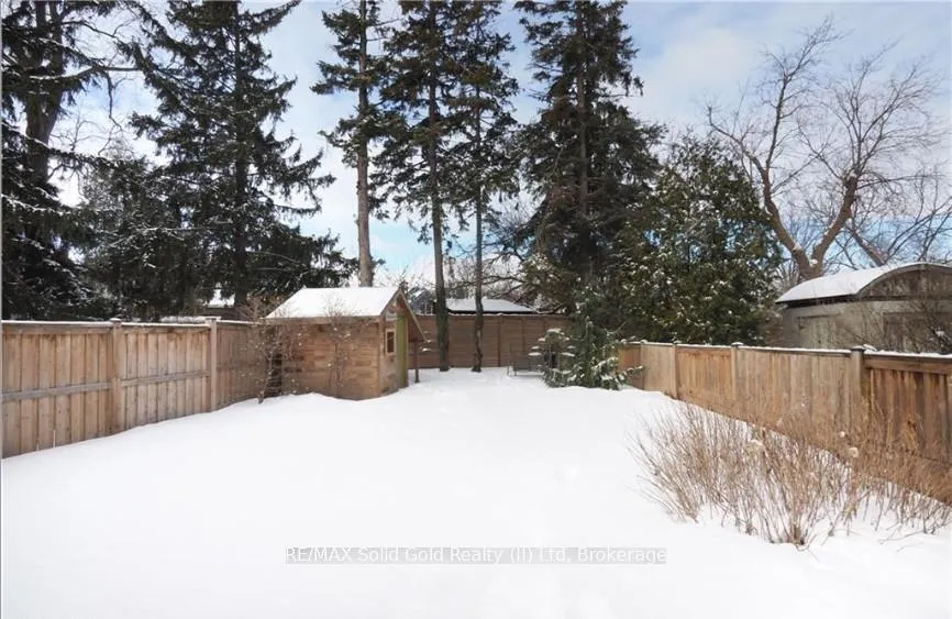 Photo 36 of 44 Garden Avenue, Kitchener — HOMEH