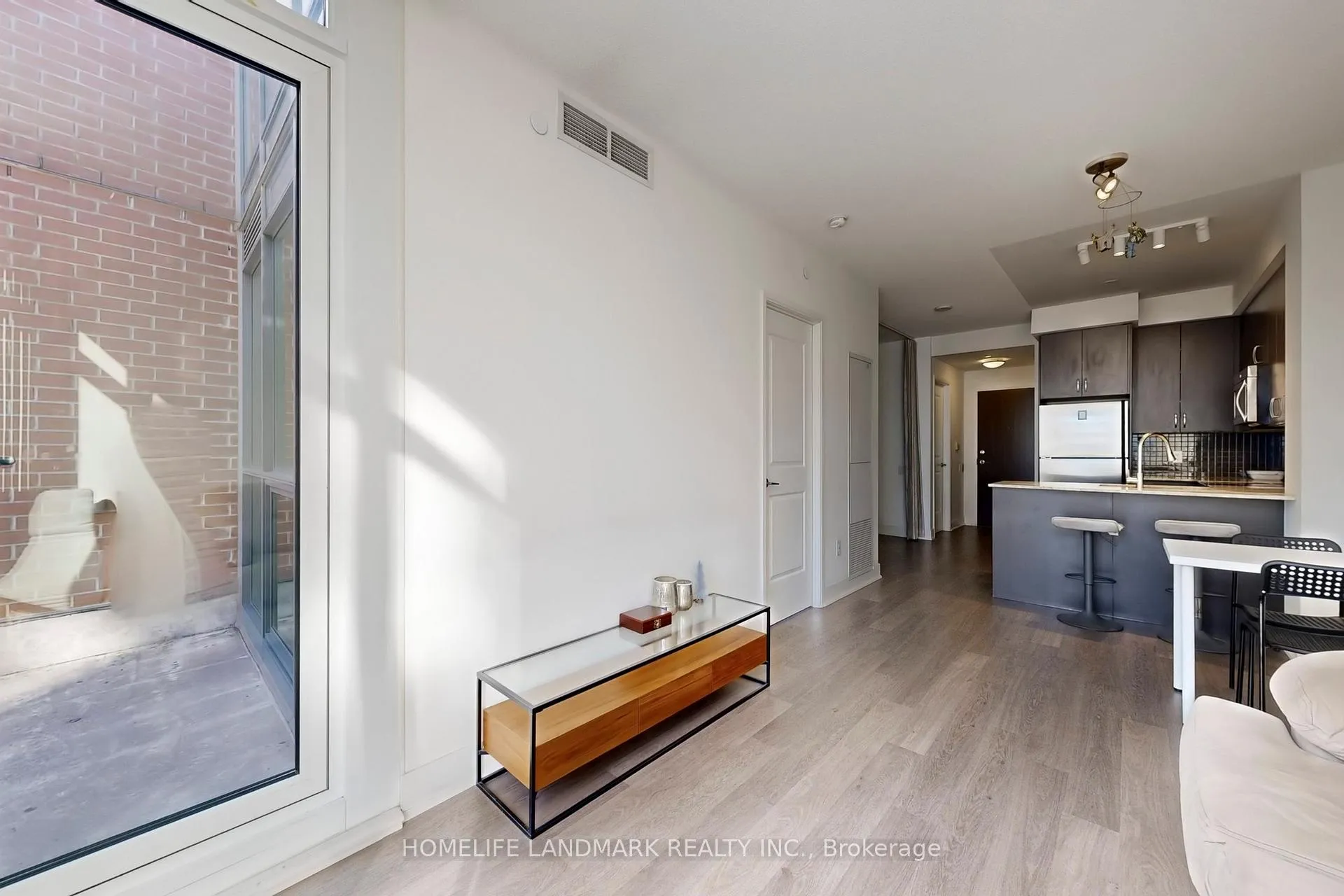 Photo 15 of Unit 513, 7608 Yonge Street, Vaughan, Crestwood-Springfarm-Yorkhill — HOMEH