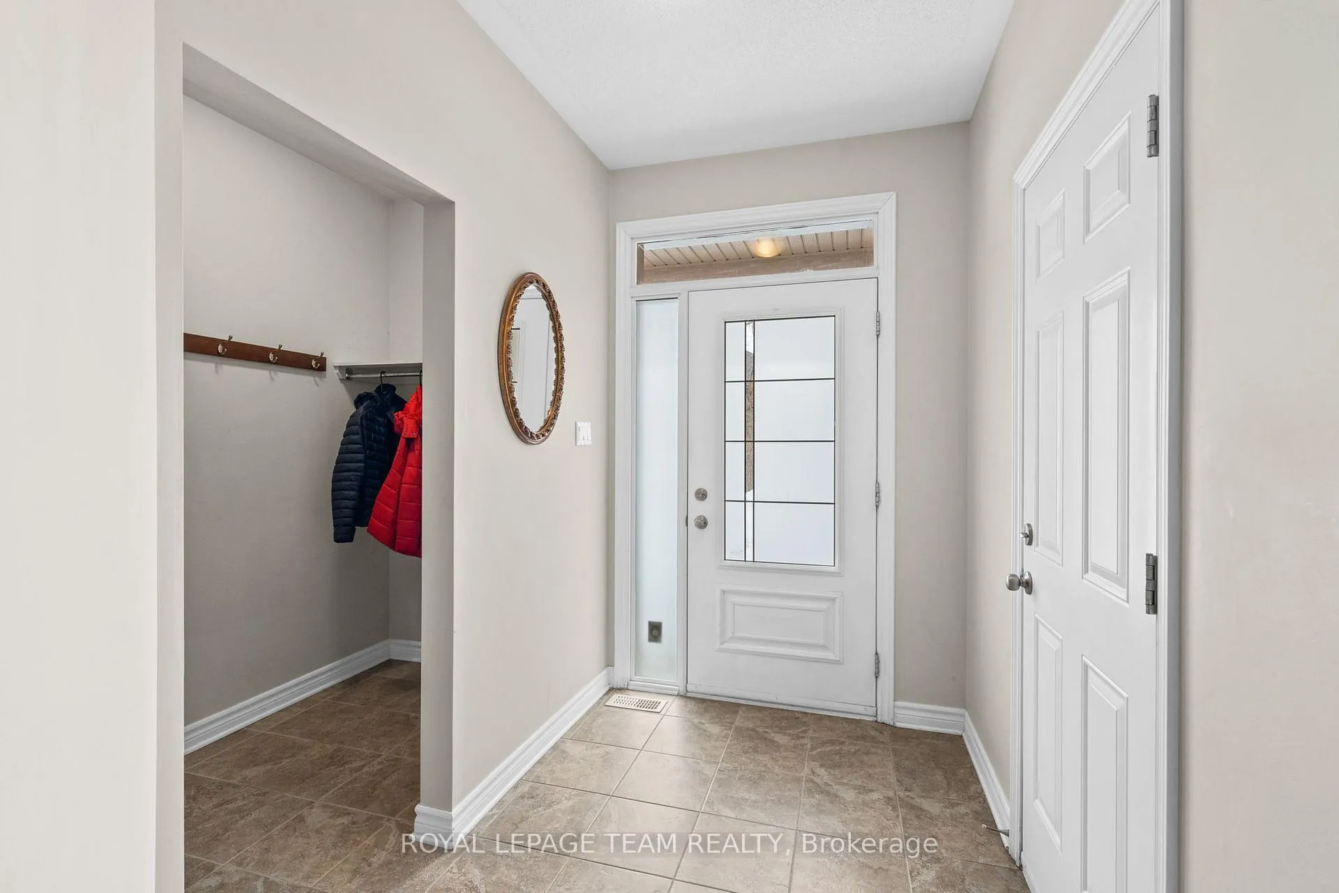 Photo 5 of 257 Denali Way, Ottawa, Stittsville (North) — HOMEH