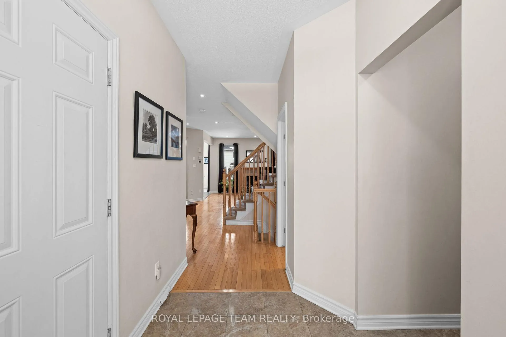 Photo 6 of 257 Denali Way, Ottawa, Stittsville (North) — HOMEH