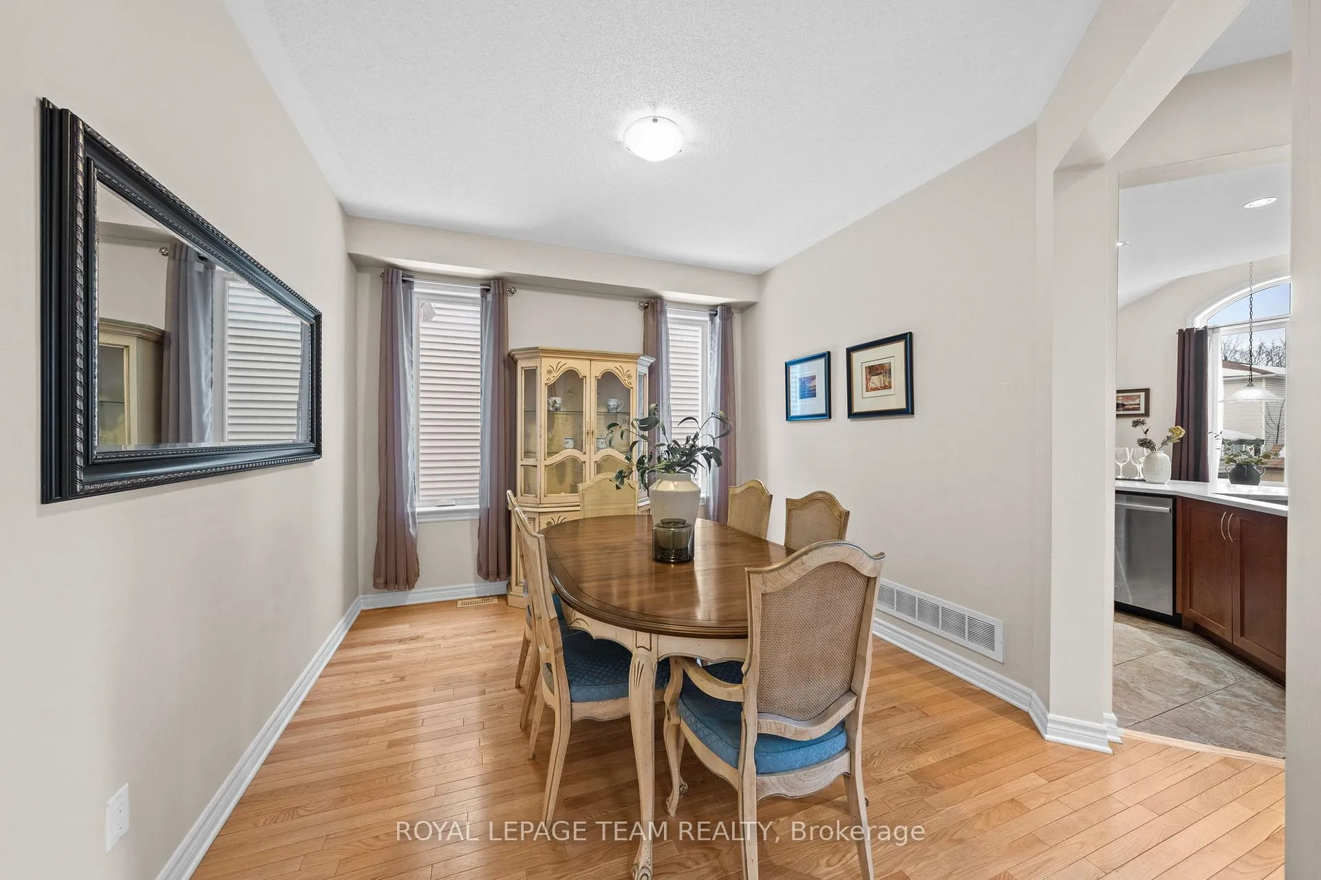 Photo 9 of 257 Denali Way, Ottawa, Stittsville (North) — HOMEH