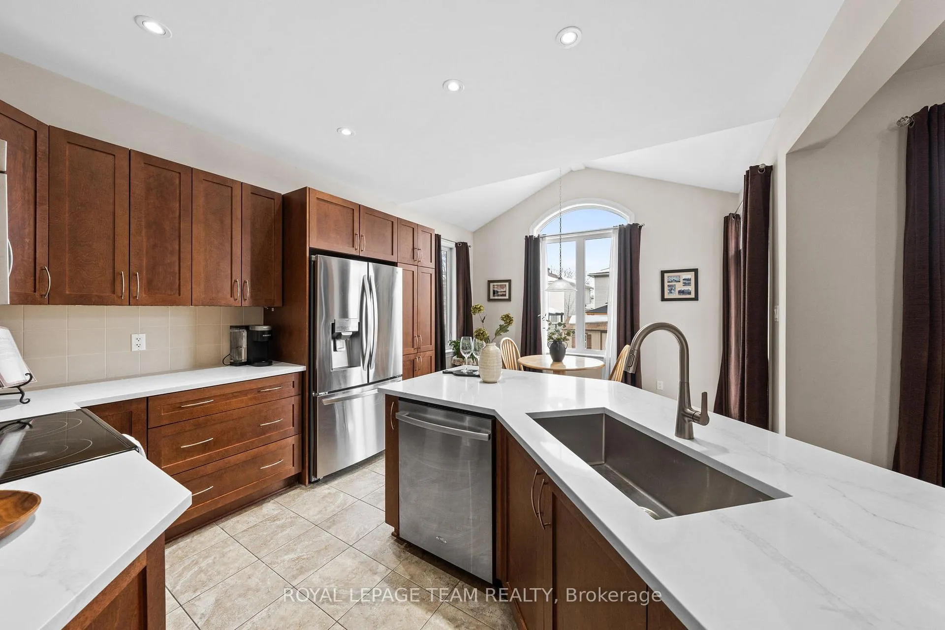 Photo 19 of 257 Denali Way, Ottawa, Stittsville (North) — HOMEH