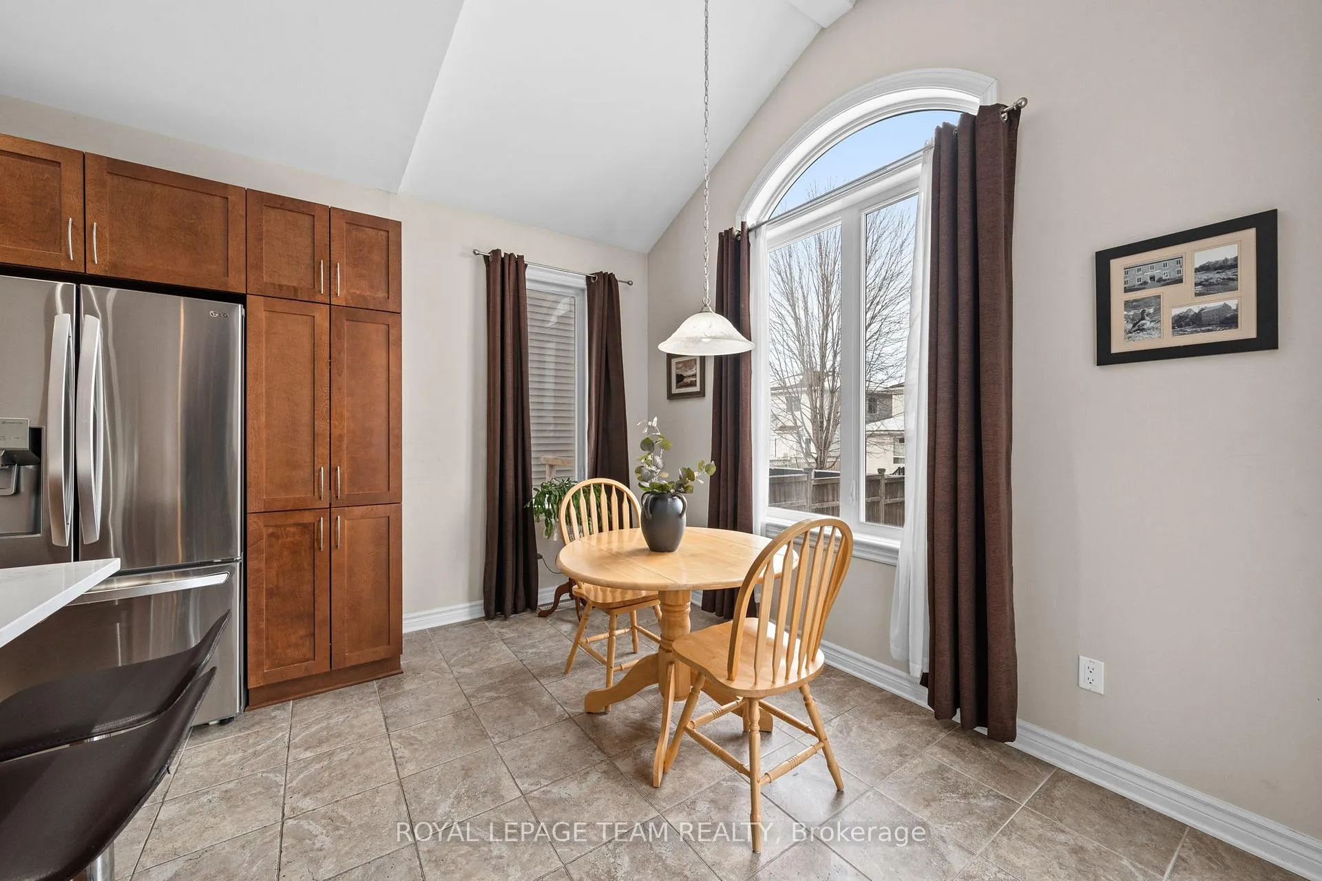 Photo 23 of 257 Denali Way, Ottawa, Stittsville (North) — HOMEH