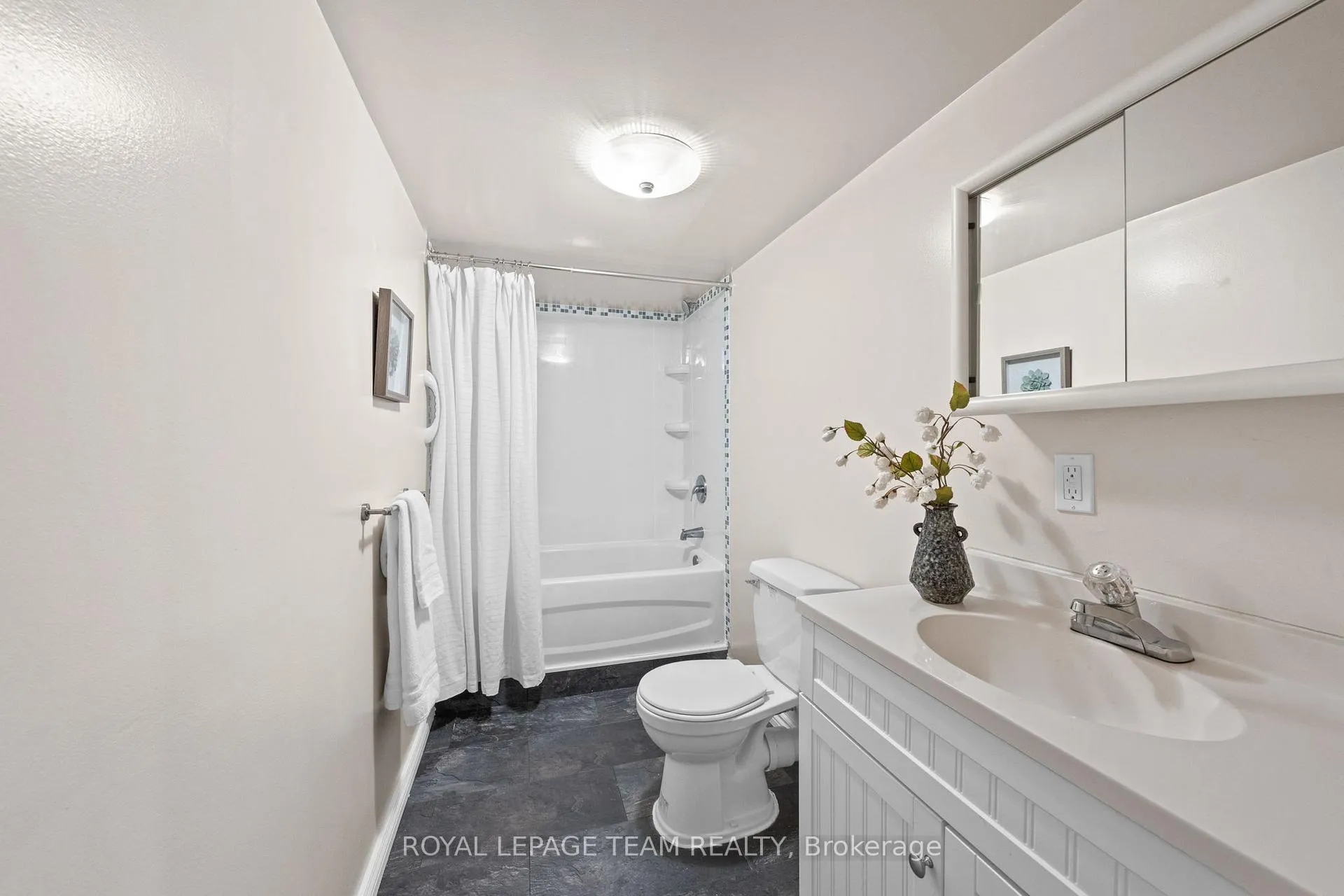 Photo 42 of 257 Denali Way, Ottawa, Stittsville (North) — HOMEH