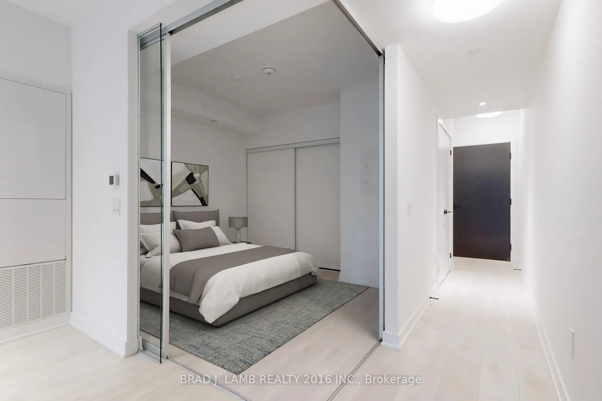 Photo 4 of Unit 312, 117 Broadway Avenue, Toronto, Mount Pleasant West — HOMEH