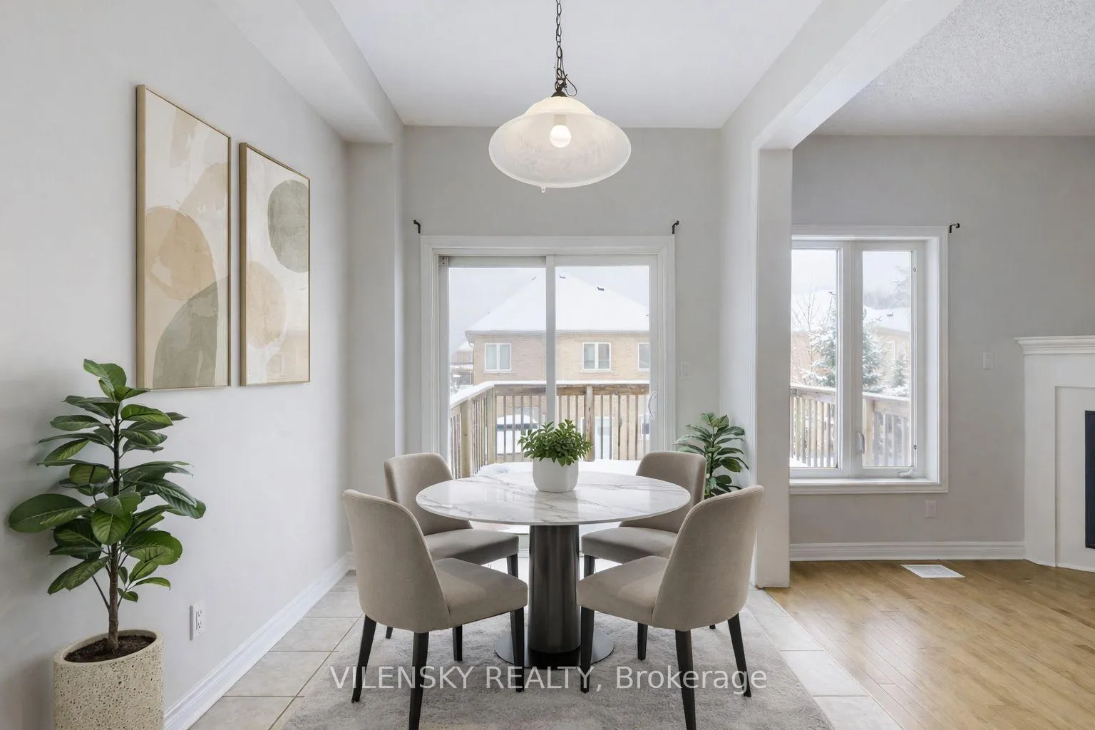 Photo 8 of Unit Upper, 43 Crimson Forest Drive, Vaughan, Maple — HOMEH