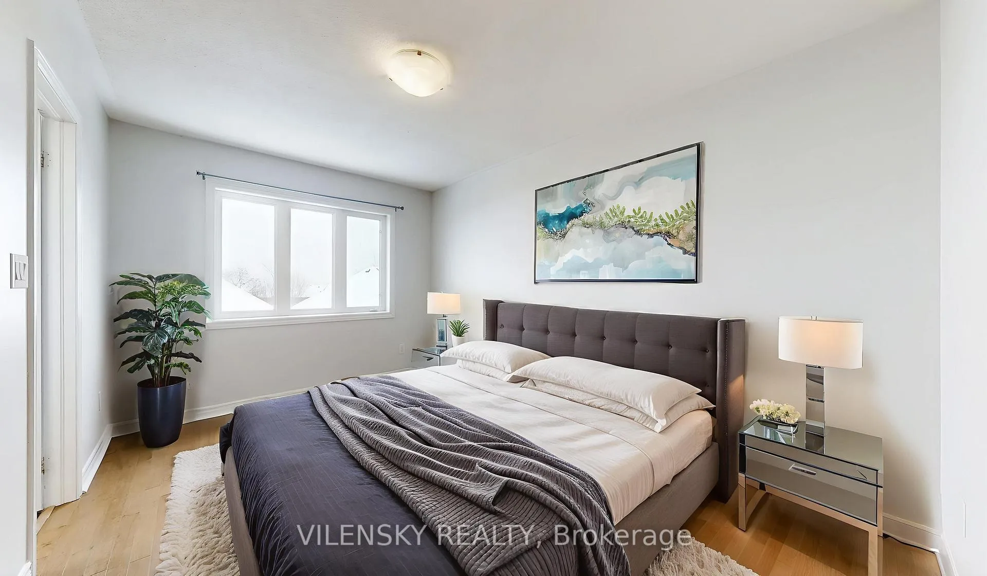 Photo 10 of Unit Upper, 43 Crimson Forest Drive, Vaughan, Maple — HOMEH