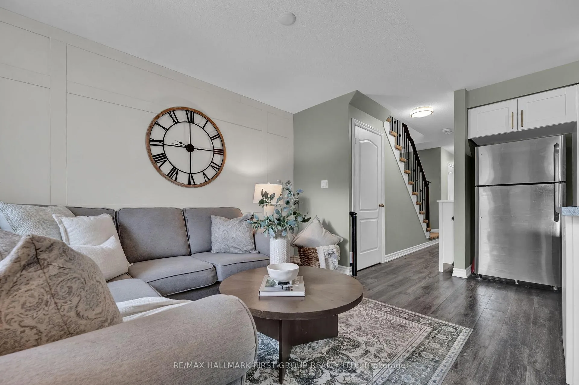 Photo 4 of 10 Ken Bromley Lane, Clarington, Bowmanville — HOMEH