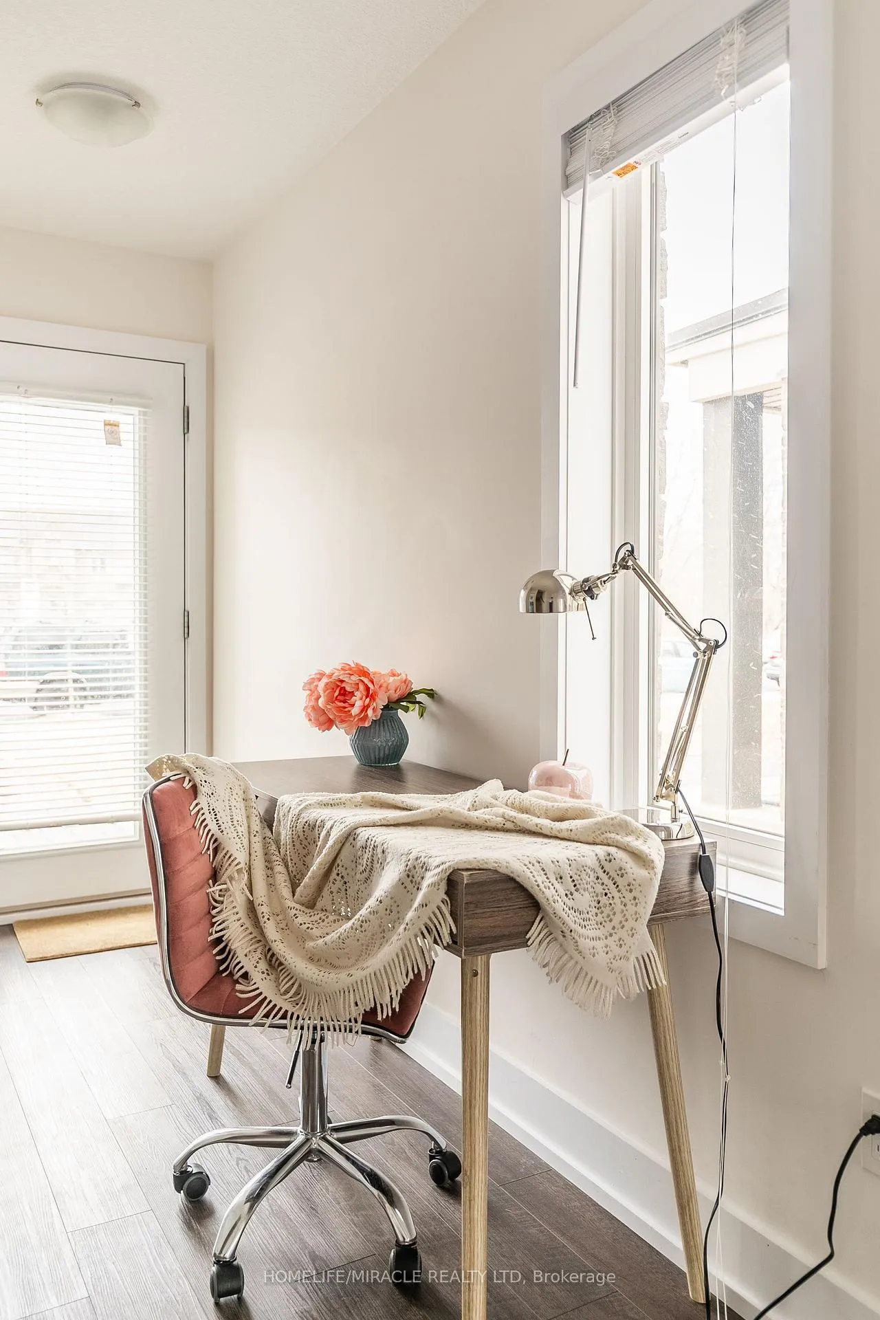 Photo 7 of Unit 5, 115 Shoreview Place, Hamilton, Stoney Creek — HOMEH