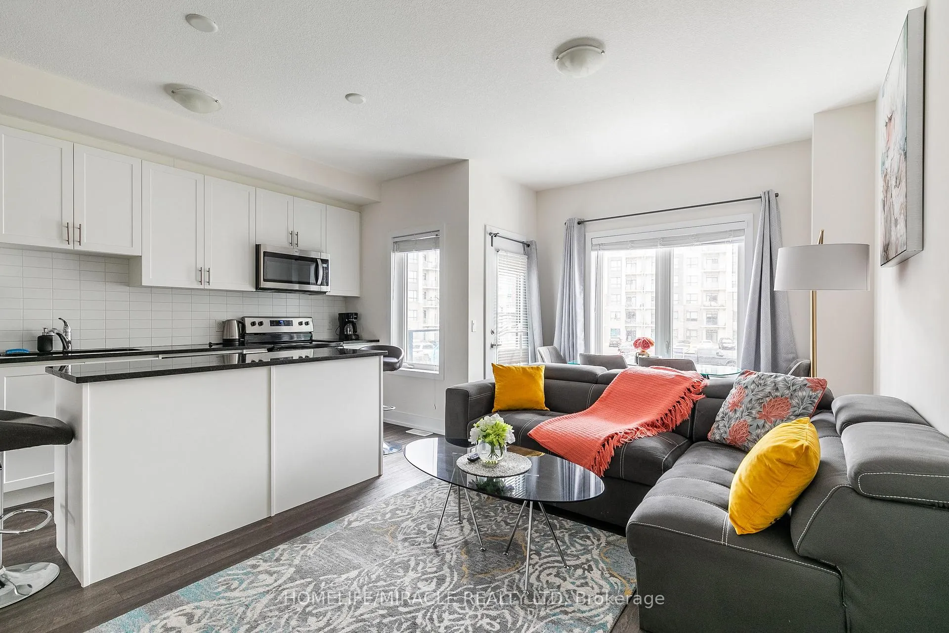 Photo 8 of Unit 5, 115 Shoreview Place, Hamilton, Stoney Creek — HOMEH