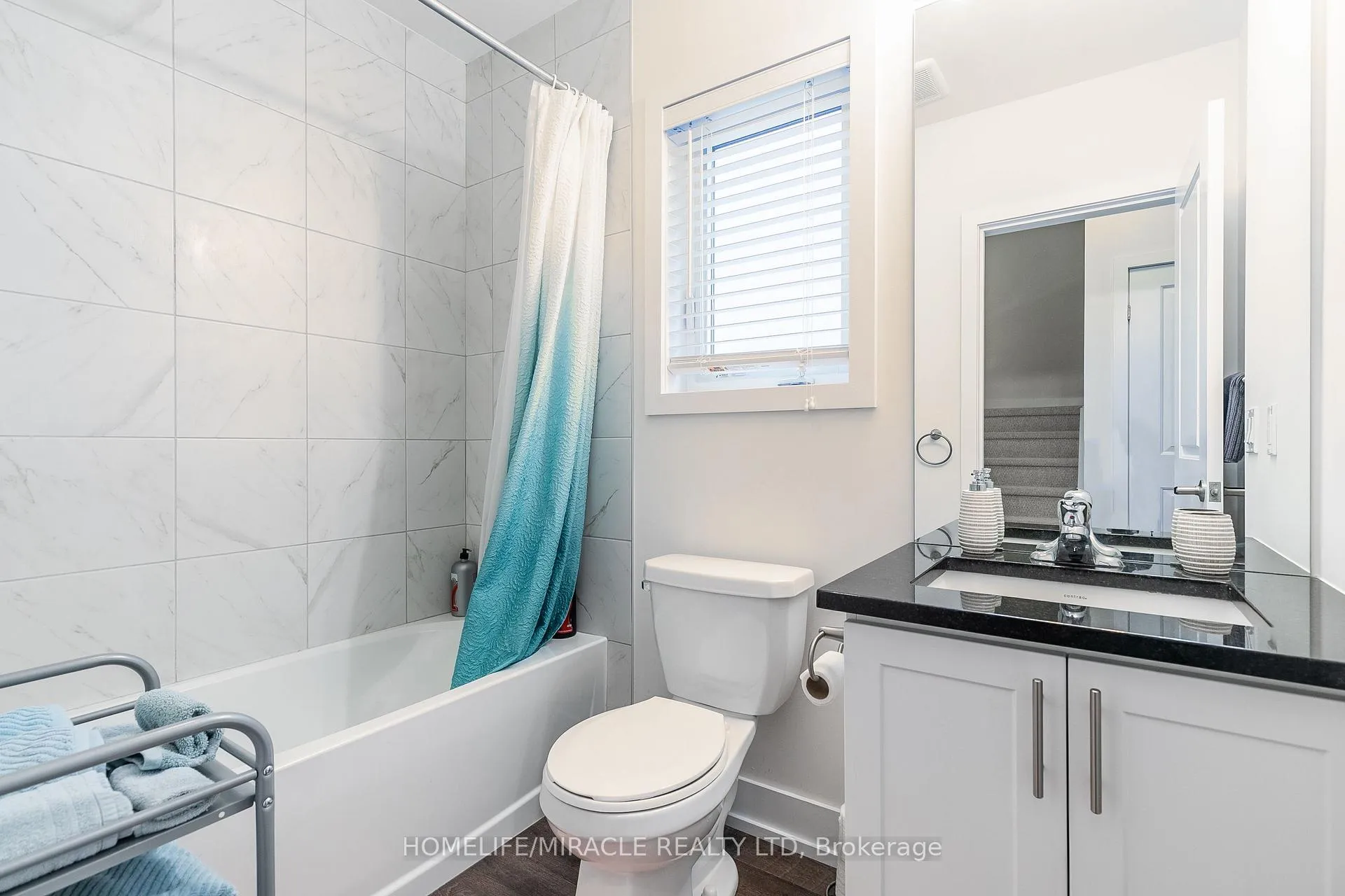 Photo 11 of Unit 5, 115 Shoreview Place, Hamilton, Stoney Creek — HOMEH