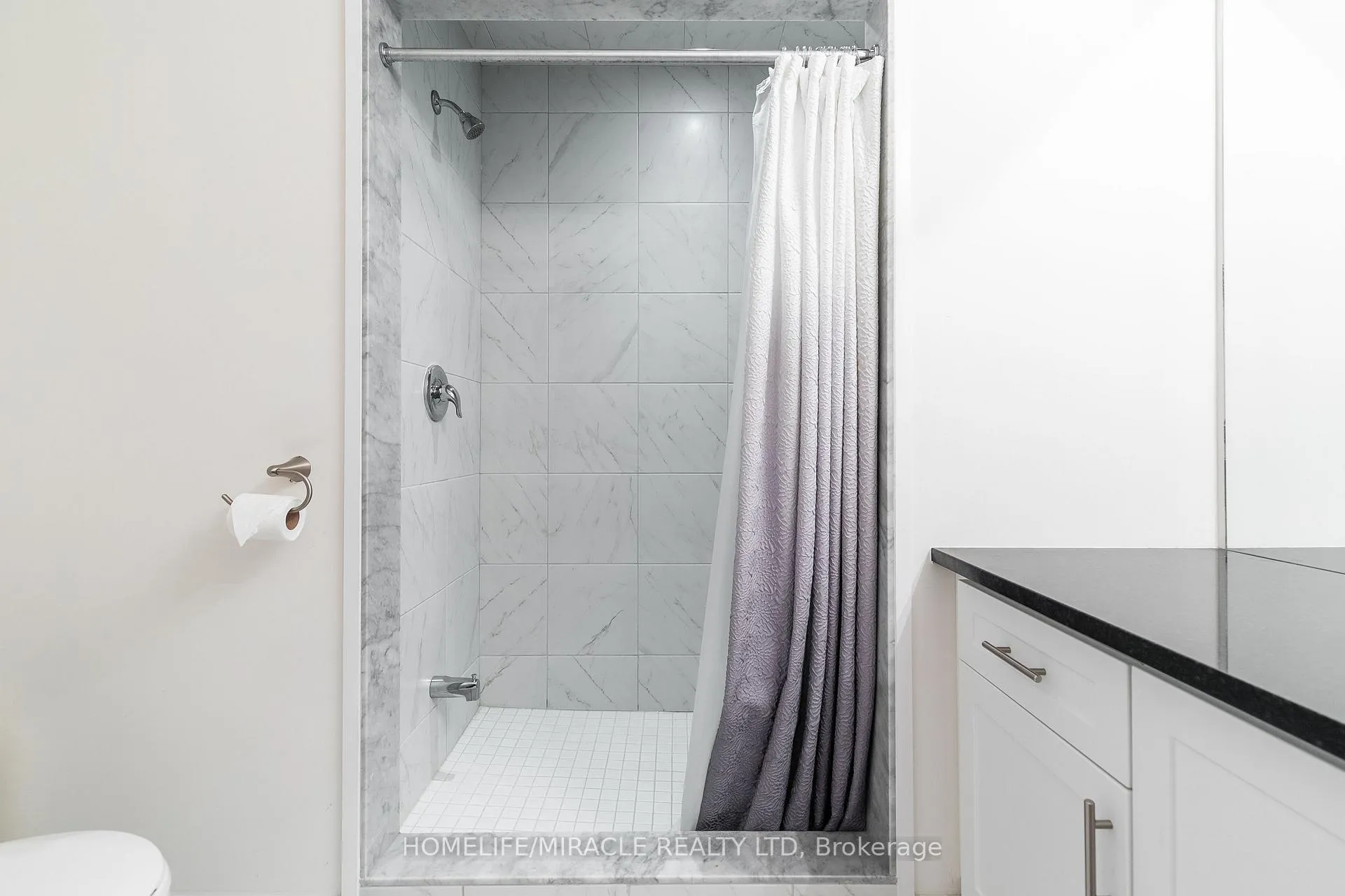 Photo 15 of Unit 5, 115 Shoreview Place, Hamilton, Stoney Creek — HOMEH