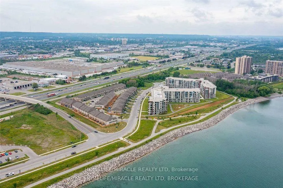 Photo 30 of Unit 5, 115 Shoreview Place, Hamilton, Stoney Creek — HOMEH