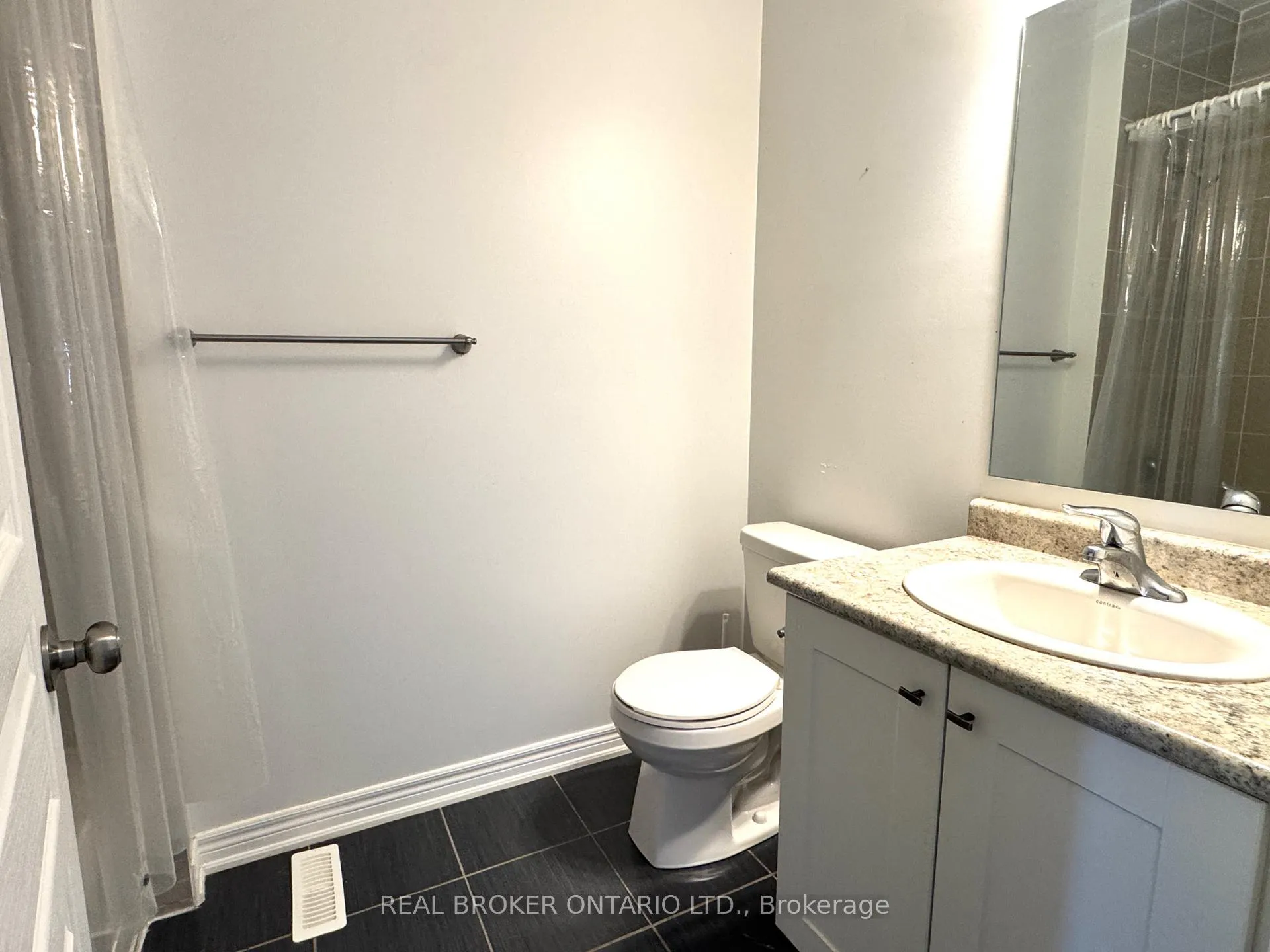 Photo 15 of 3 Brock Avenue, Markham, Berczy — HOMEH