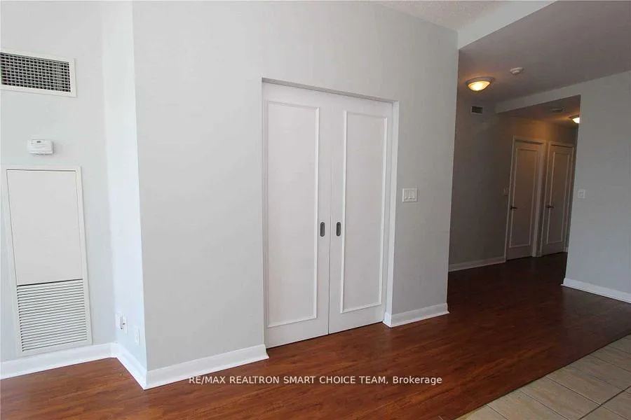 Photo 9 of Unit 2703, 600 Fleet Street, Toronto, Niagara — HOMEH