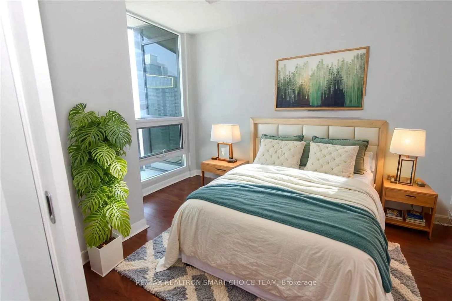 Photo 10 of Unit 2703, 600 Fleet Street, Toronto, Niagara — HOMEH