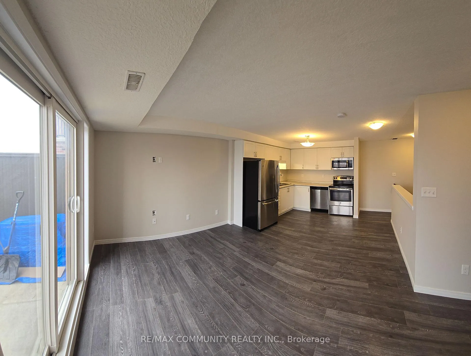 Photo 3 of Unit B, 1696 Fischer Hallman Road, Kitchener — HOMEH