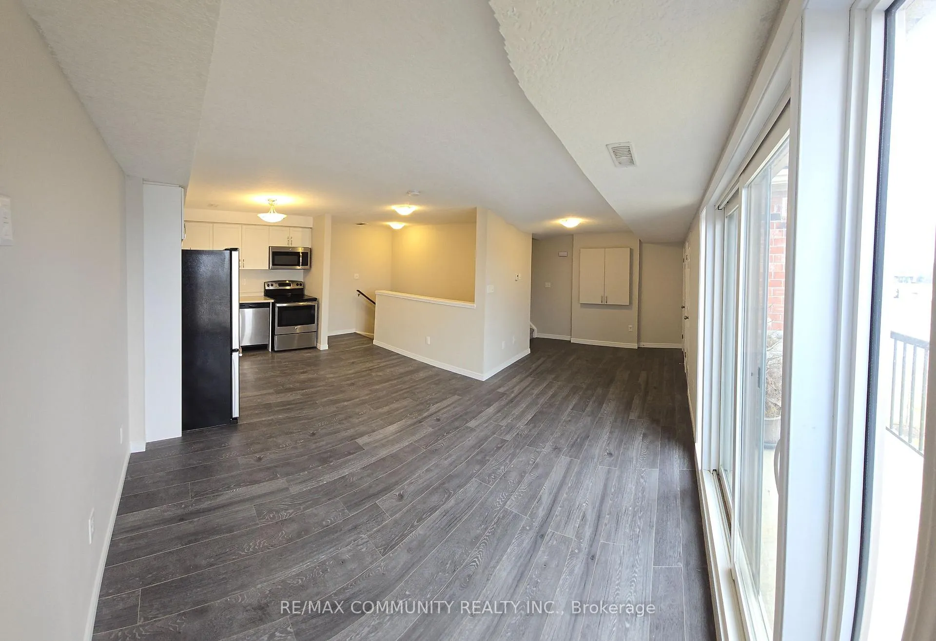 Photo 5 of Unit B, 1696 Fischer Hallman Road, Kitchener — HOMEH