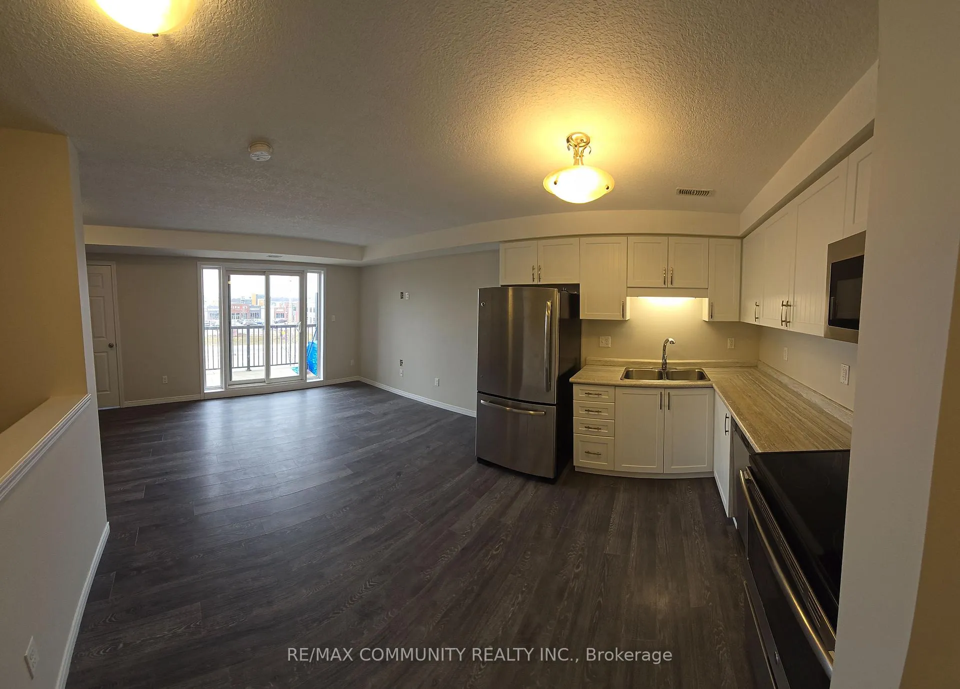 Photo 6 of Unit B, 1696 Fischer Hallman Road, Kitchener — HOMEH
