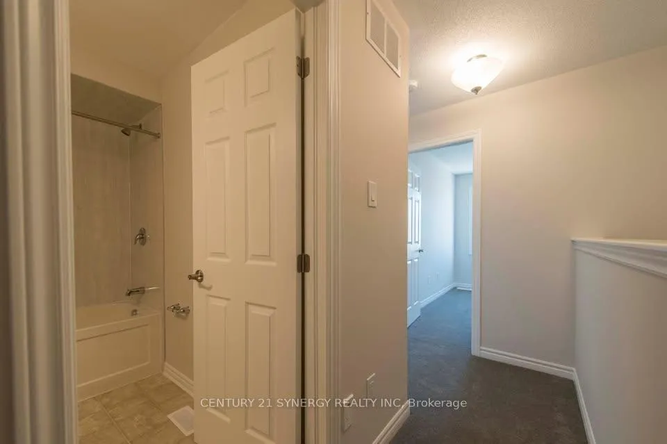 Photo 21 of 82 Feathertop Lane, Ottawa, Kanata - Emerald Meadows/Trailwest — HOMEH