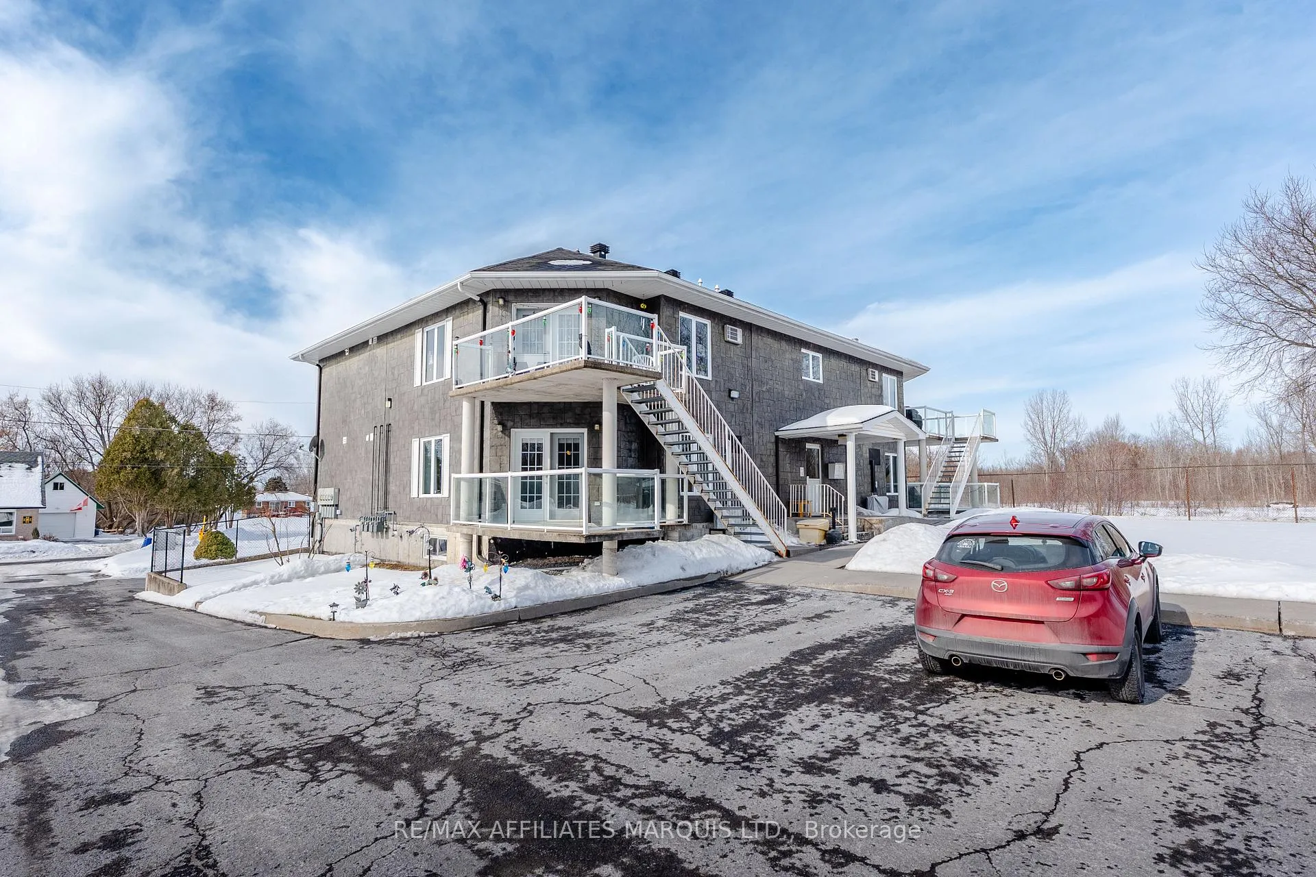 Photo 6 of 1133 Carleton Street, Cornwall — HOMEH