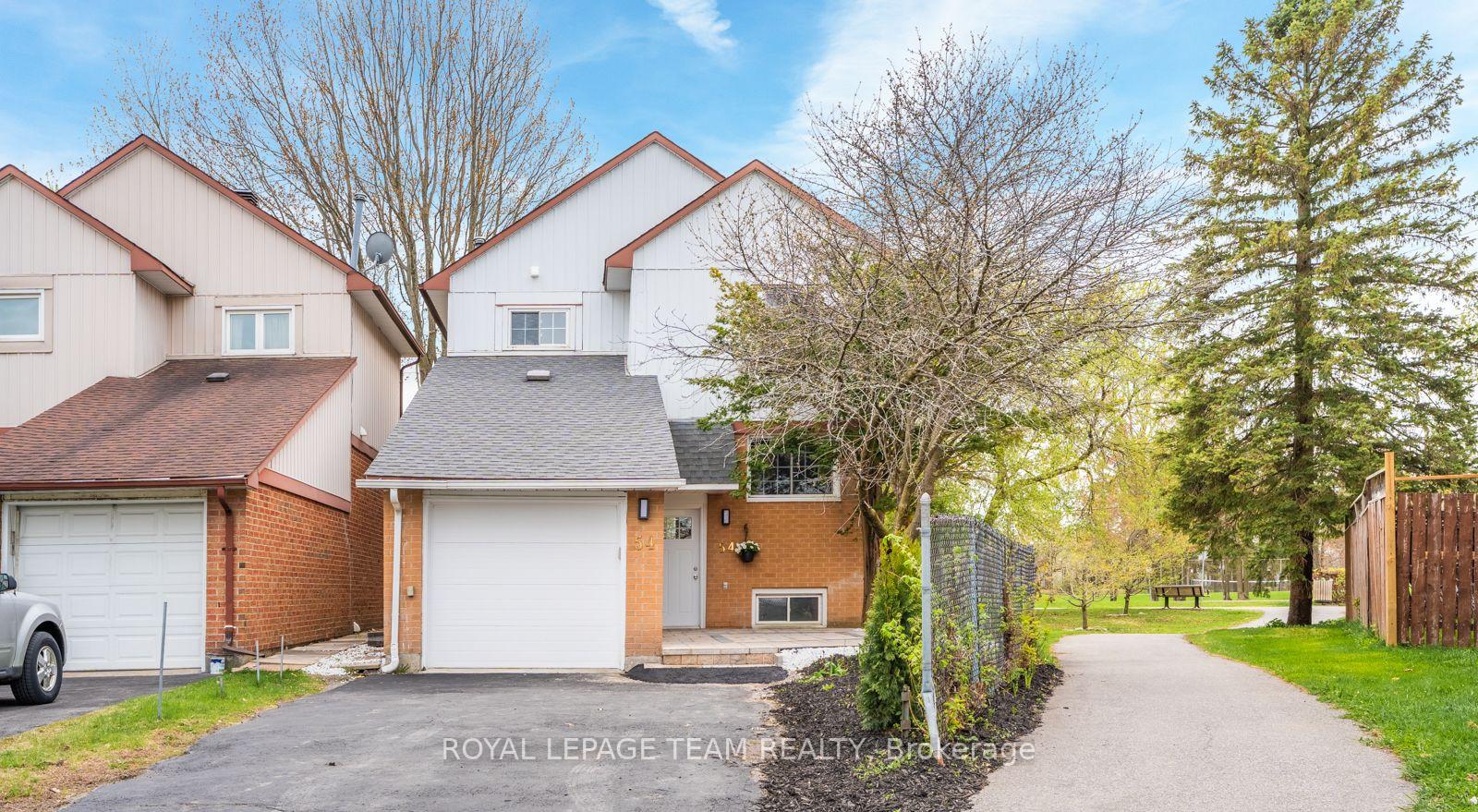 Front of 54 Greenboro Crescent