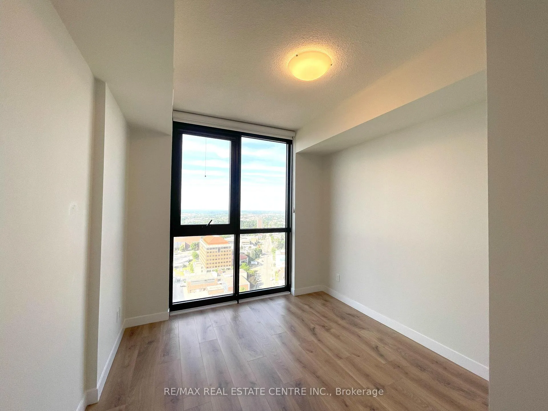 Photo 7 of Unit 2805, 60 Frederick Street, Kitchener — HOMEH