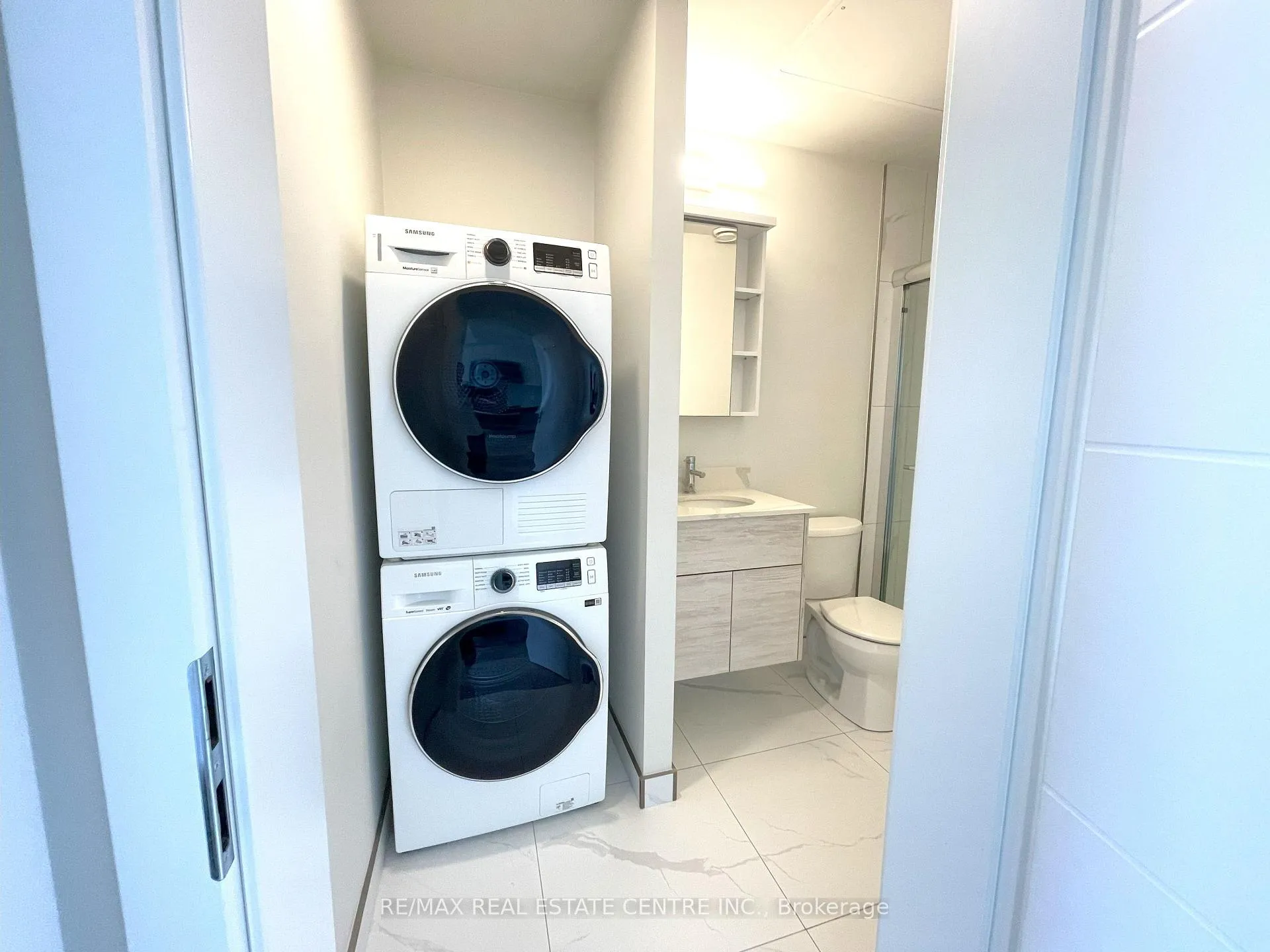 Photo 10 of Unit 2805, 60 Frederick Street, Kitchener — HOMEH