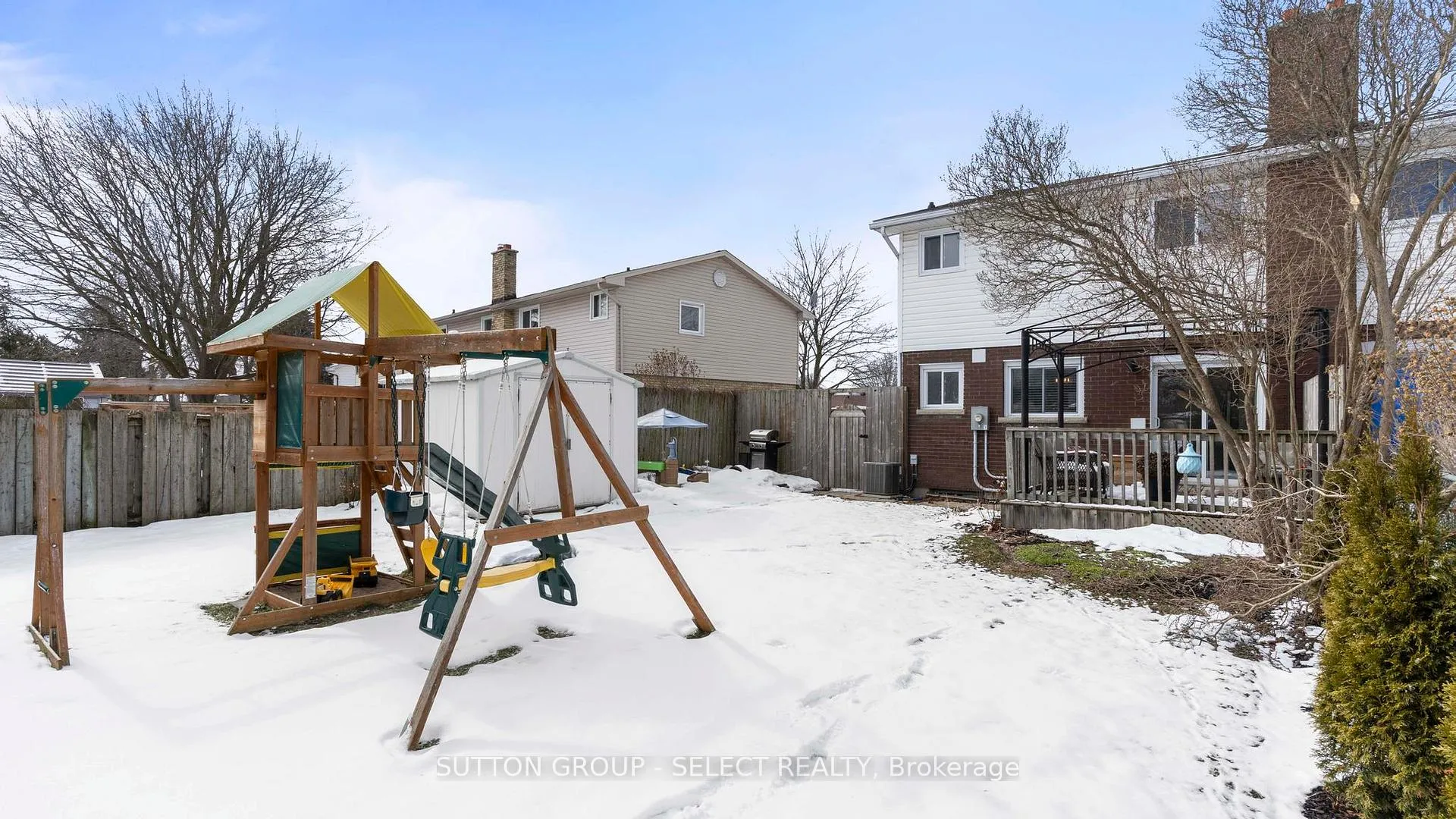 Photo 42 of 295 Admiral Drive, London, East I — HOMEH