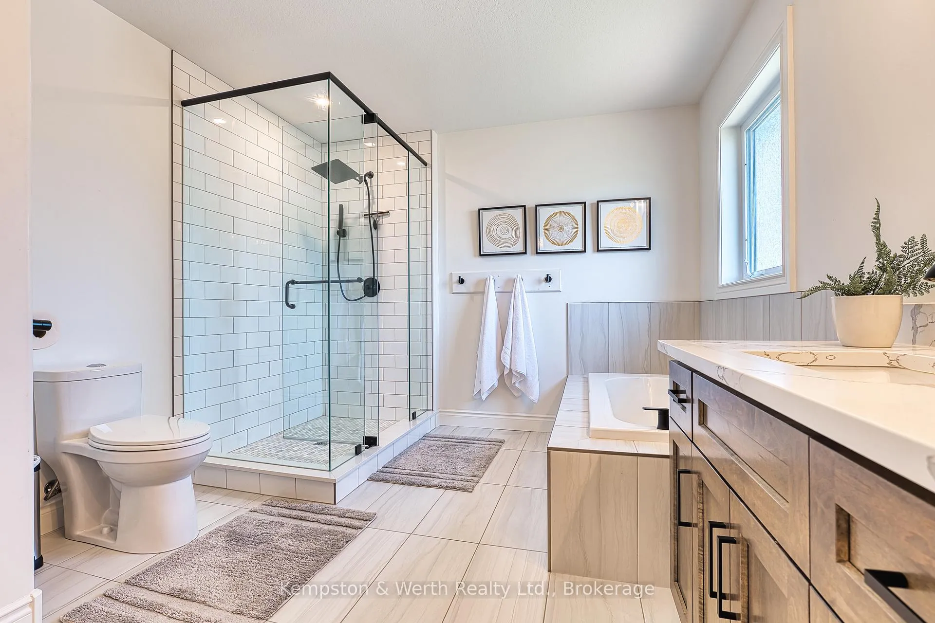 Photo 33 of 71 Forbes Crescent, North Perth, Listowel — HOMEH