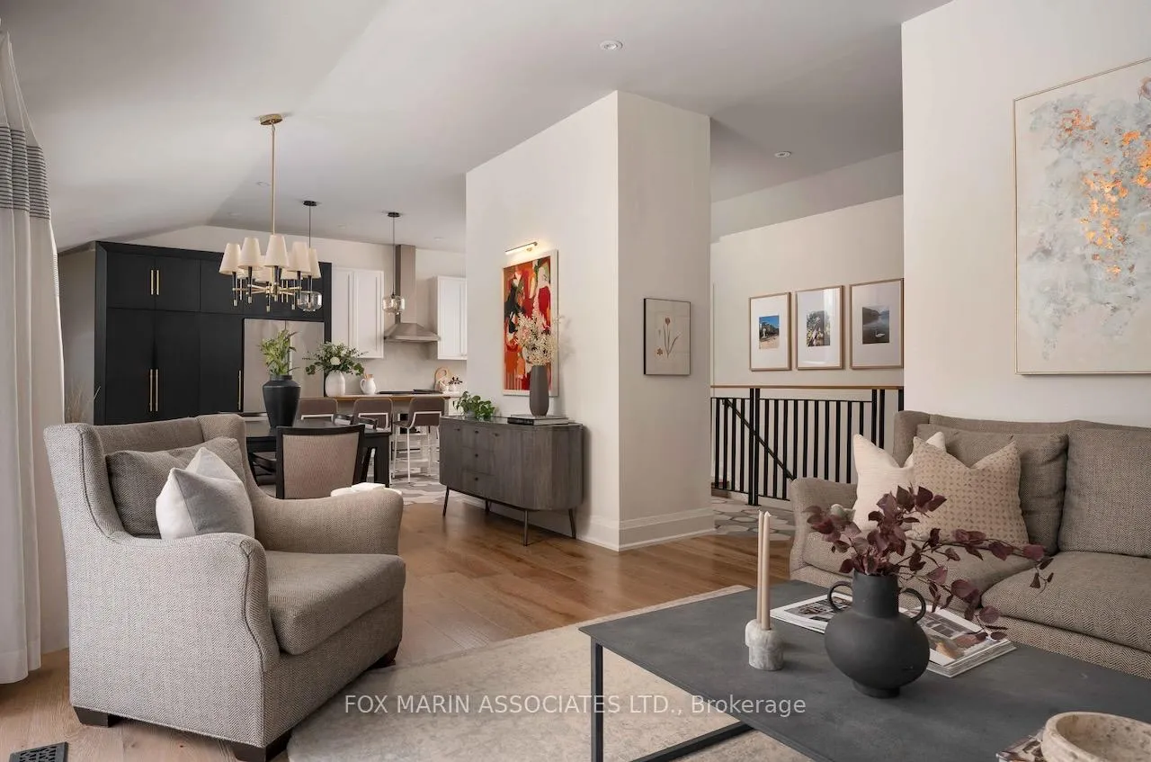 Photo 15 of 4 Dunstable Place, Etobicoke, Kingsview Village-The Westway — HOMEH