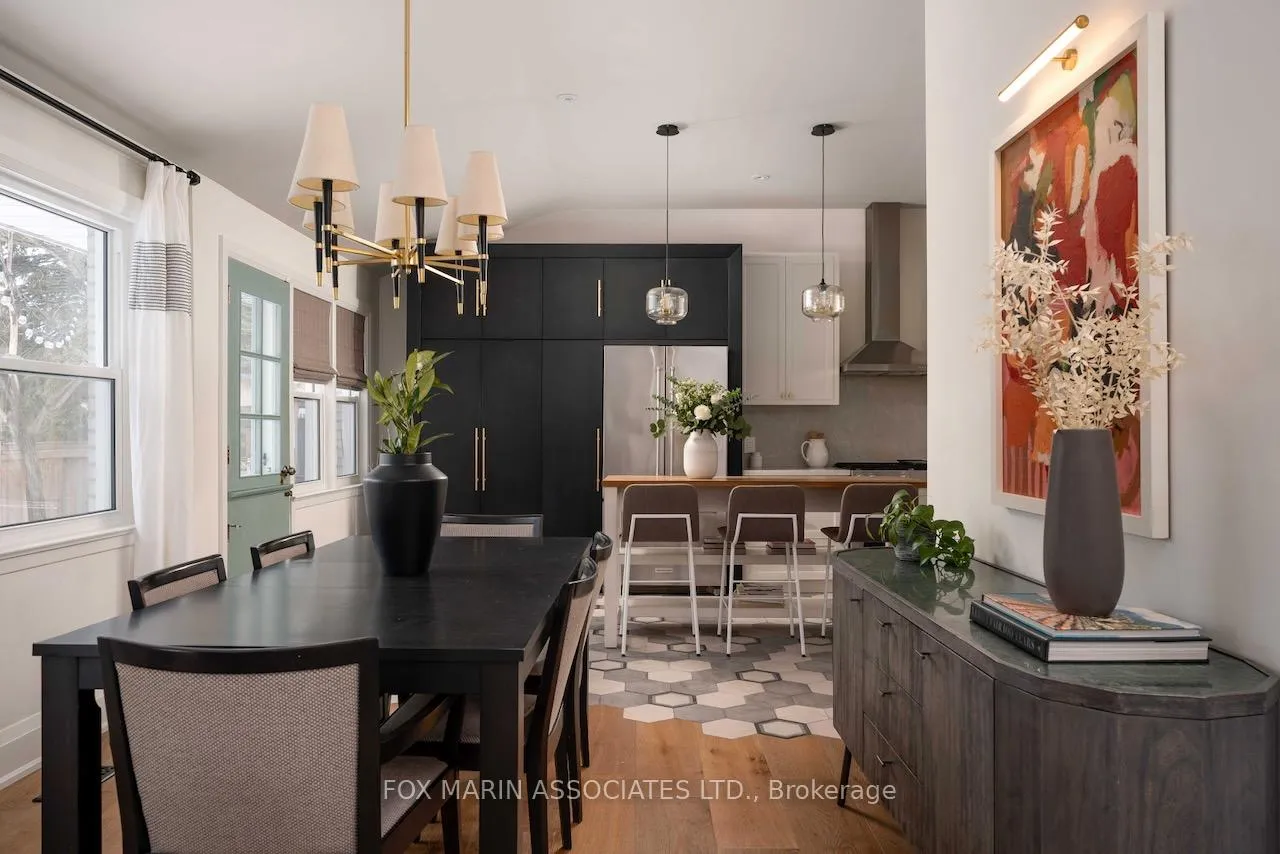 Photo 16 of 4 Dunstable Place, Etobicoke, Kingsview Village-The Westway — HOMEH