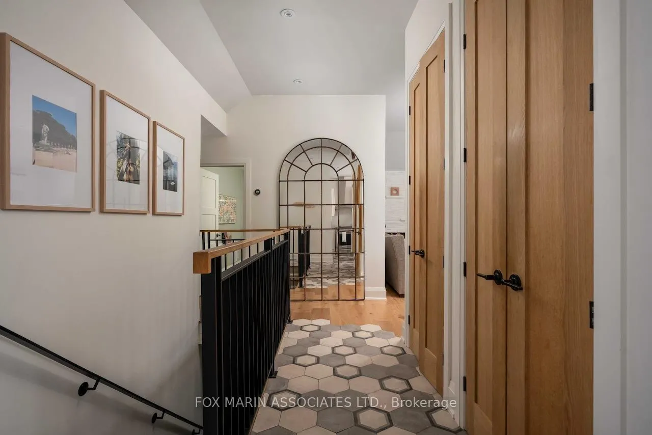 Photo 18 of 4 Dunstable Place, Etobicoke, Kingsview Village-The Westway — HOMEH