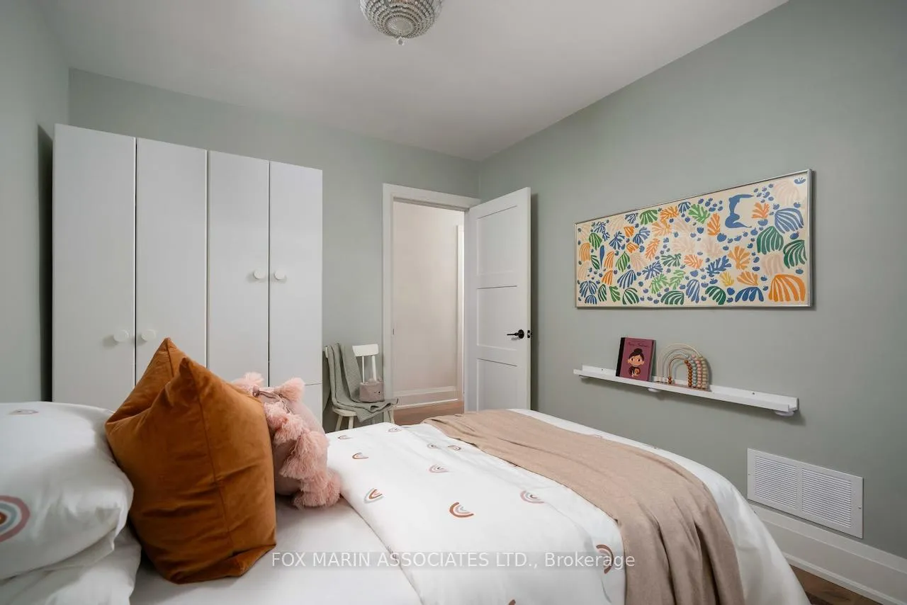 Photo 27 of 4 Dunstable Place, Etobicoke, Kingsview Village-The Westway — HOMEH