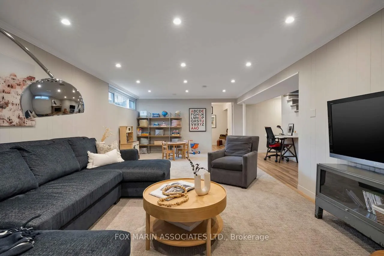 Photo 31 of 4 Dunstable Place, Etobicoke, Kingsview Village-The Westway — HOMEH