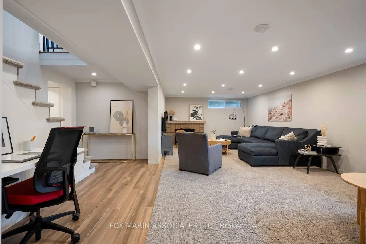 Photo 33 of 4 Dunstable Place, Etobicoke, Kingsview Village-The Westway — HOMEH