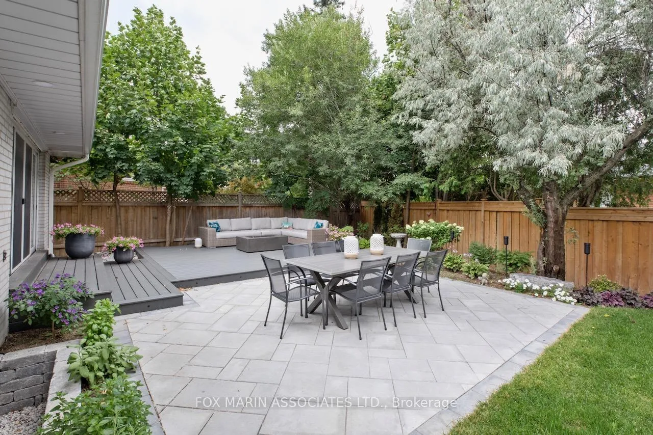 Photo 40 of 4 Dunstable Place, Etobicoke, Kingsview Village-The Westway — HOMEH