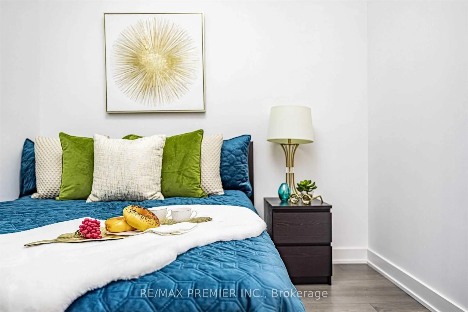 Photo 16 of Unit 210, 6 Spice Way, Barrie, Rural Barrie Southeast — HOMEH