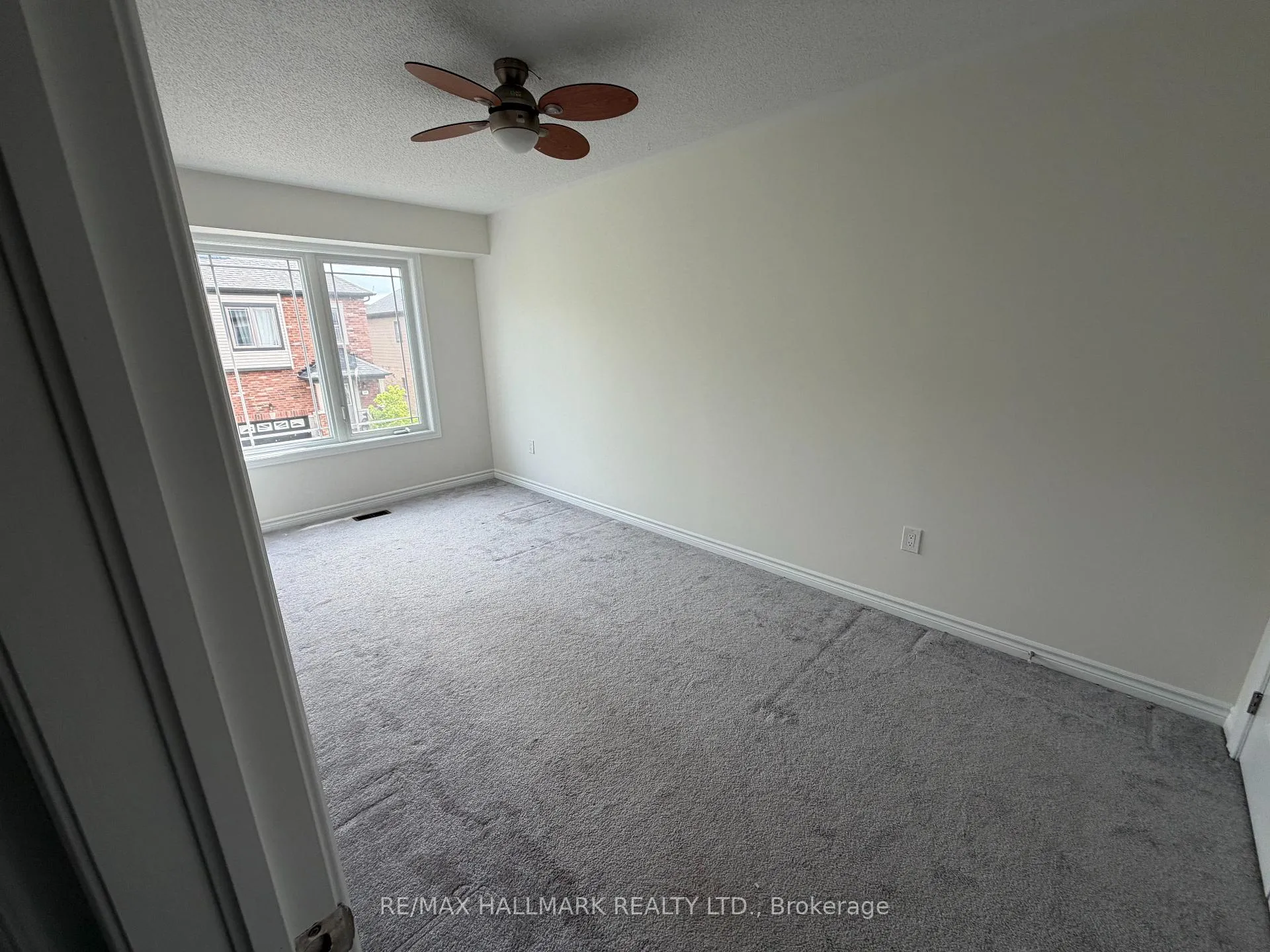 Photo 9 of 36 Deneb Street, Barrie, Ardagh — HOMEH