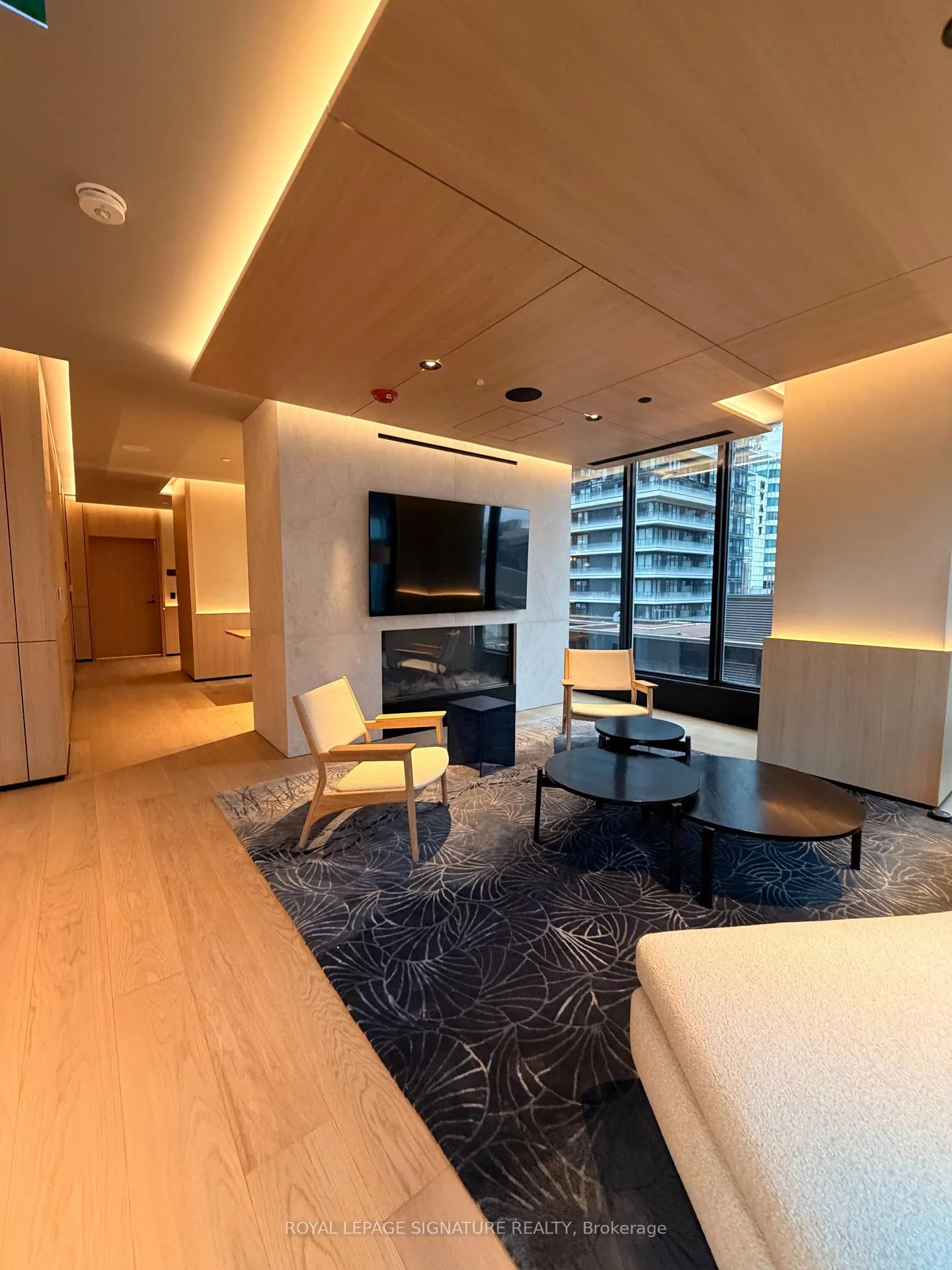 Photo 23 of Unit 1909, 35 Mercer Street, Toronto, Waterfront Communities — HOMEH