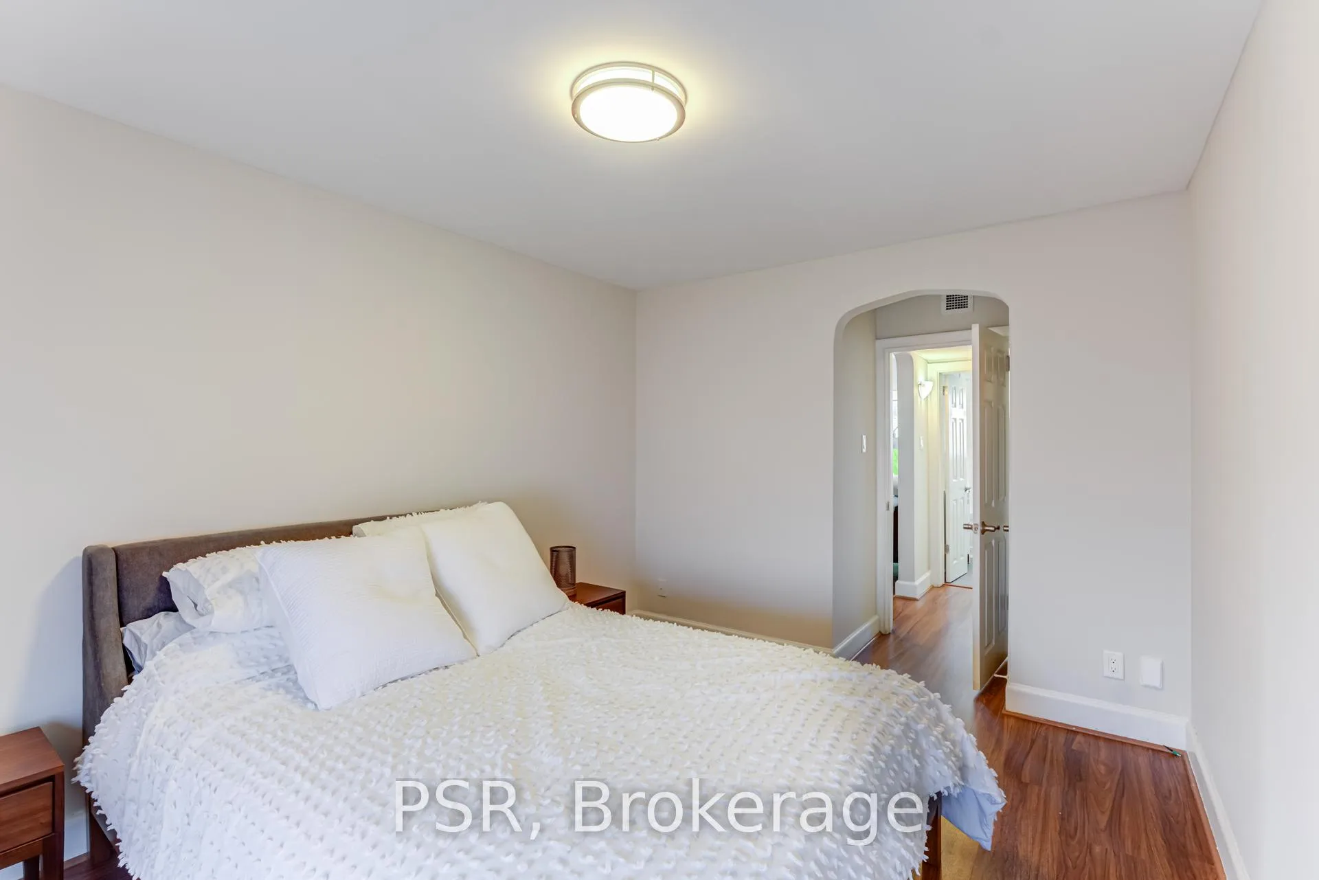 Photo 11 of Unit U25, 4 Sutherland Drive, Toronto, Leaside — HOMEH