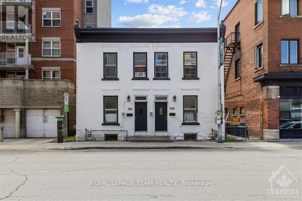 Front of 308 Cumberland Street