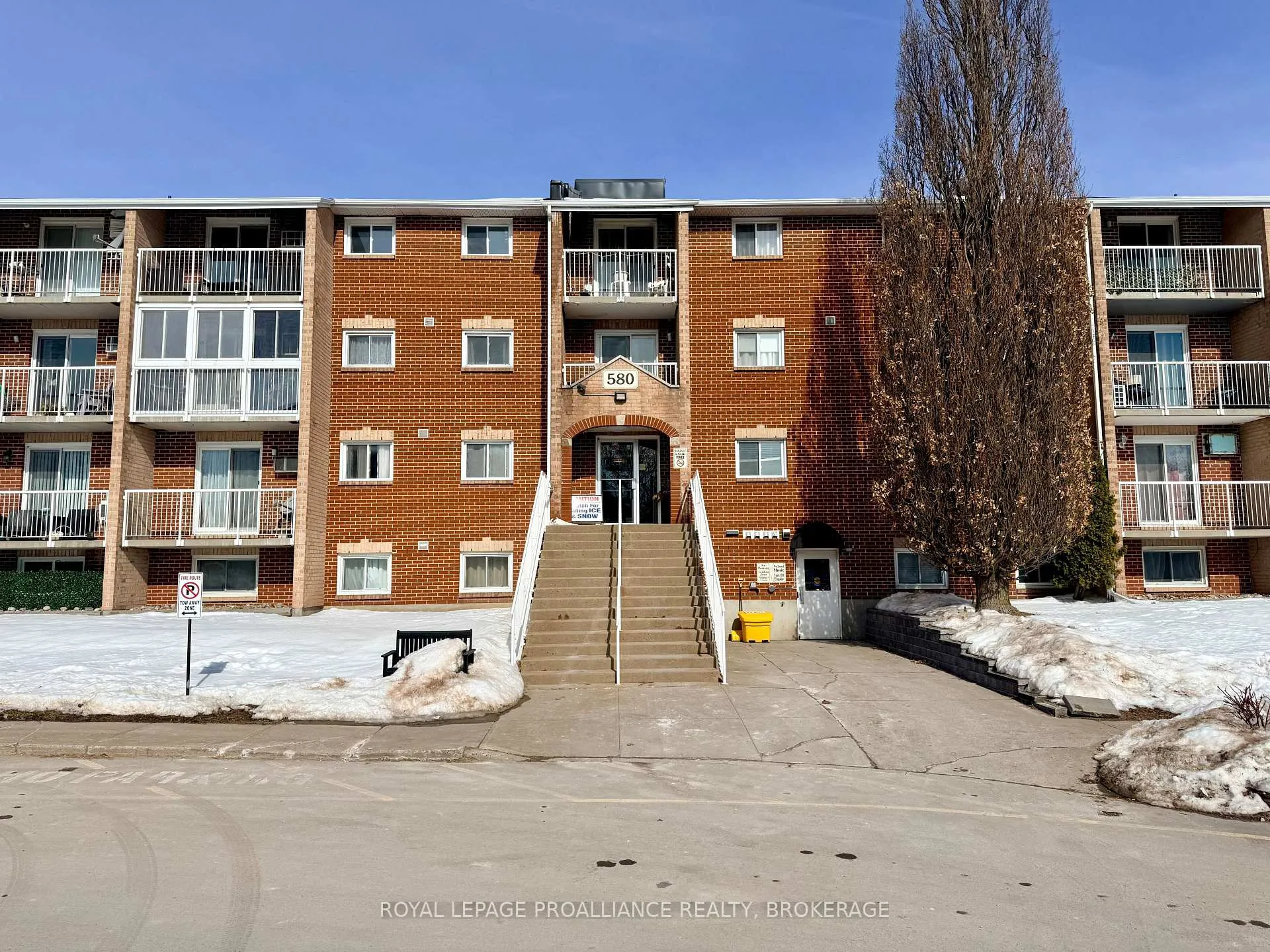 Photo 1 of Unit 411, 580 Armstrong Road, Kingston, East Gardiners Rd — HOMEH