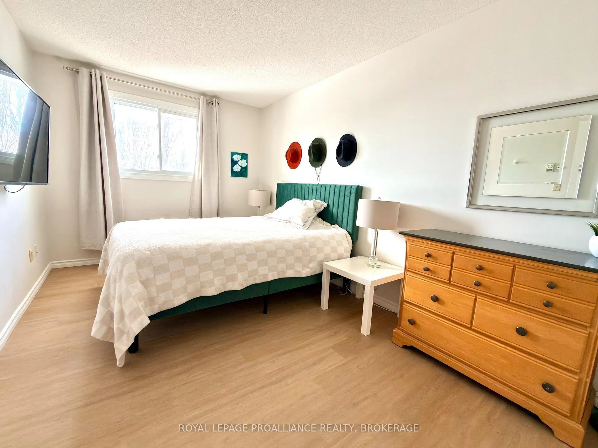 Photo 18 of Unit 411, 580 Armstrong Road, Kingston, East Gardiners Rd — HOMEH